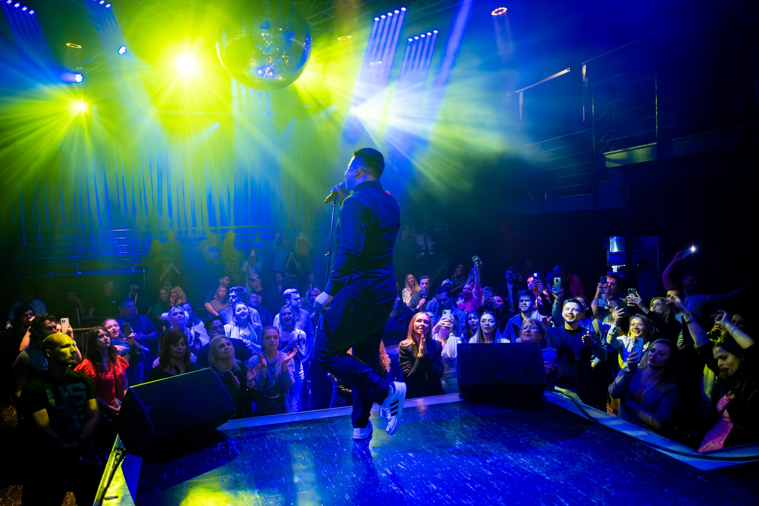 SHUMEI_YAKTAK_QUESTPISTOLS / 2023. Reportage concert portrait photography in the San Francisco Bay Area