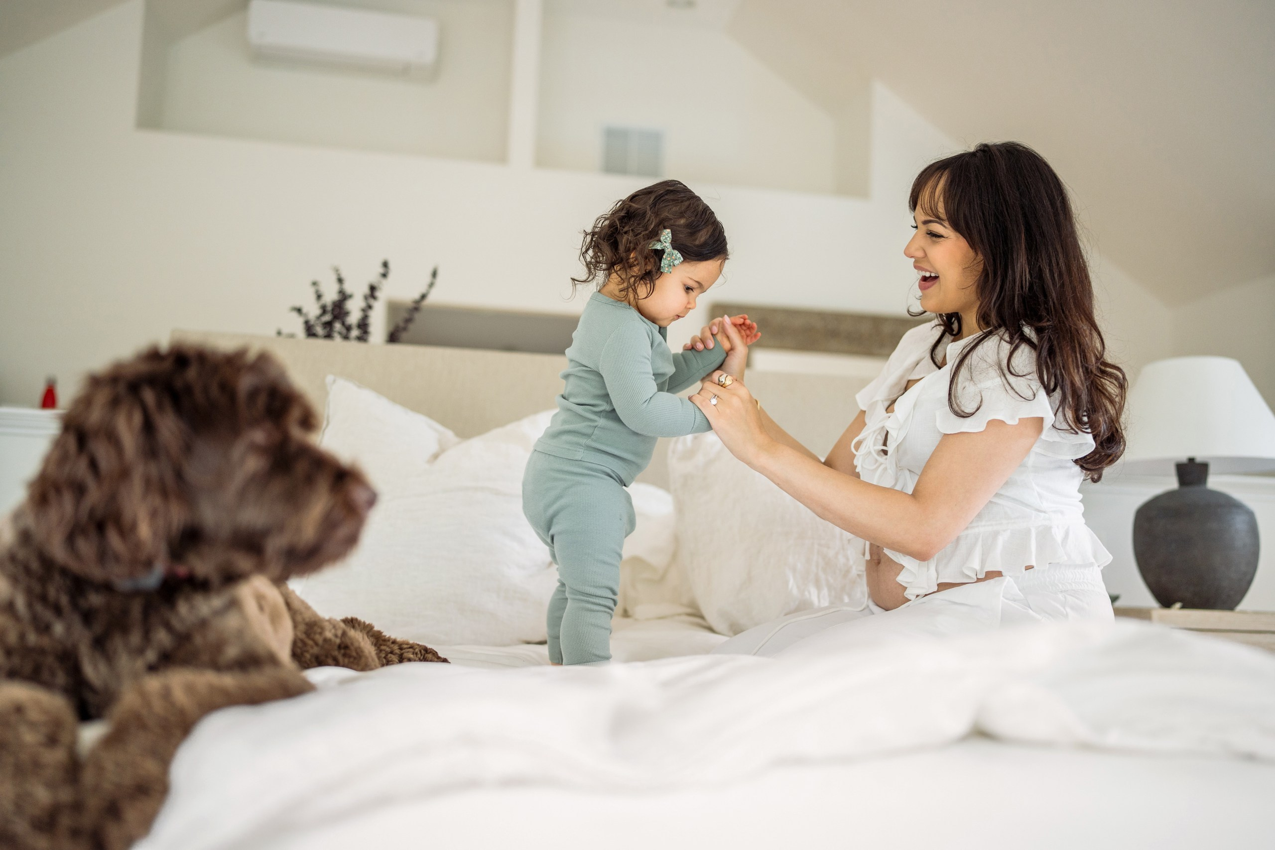 Natasha. At home. Alisa Tant — Family and newborn photographer Bucks County, Montgomery county, Philadelphia, NJ
