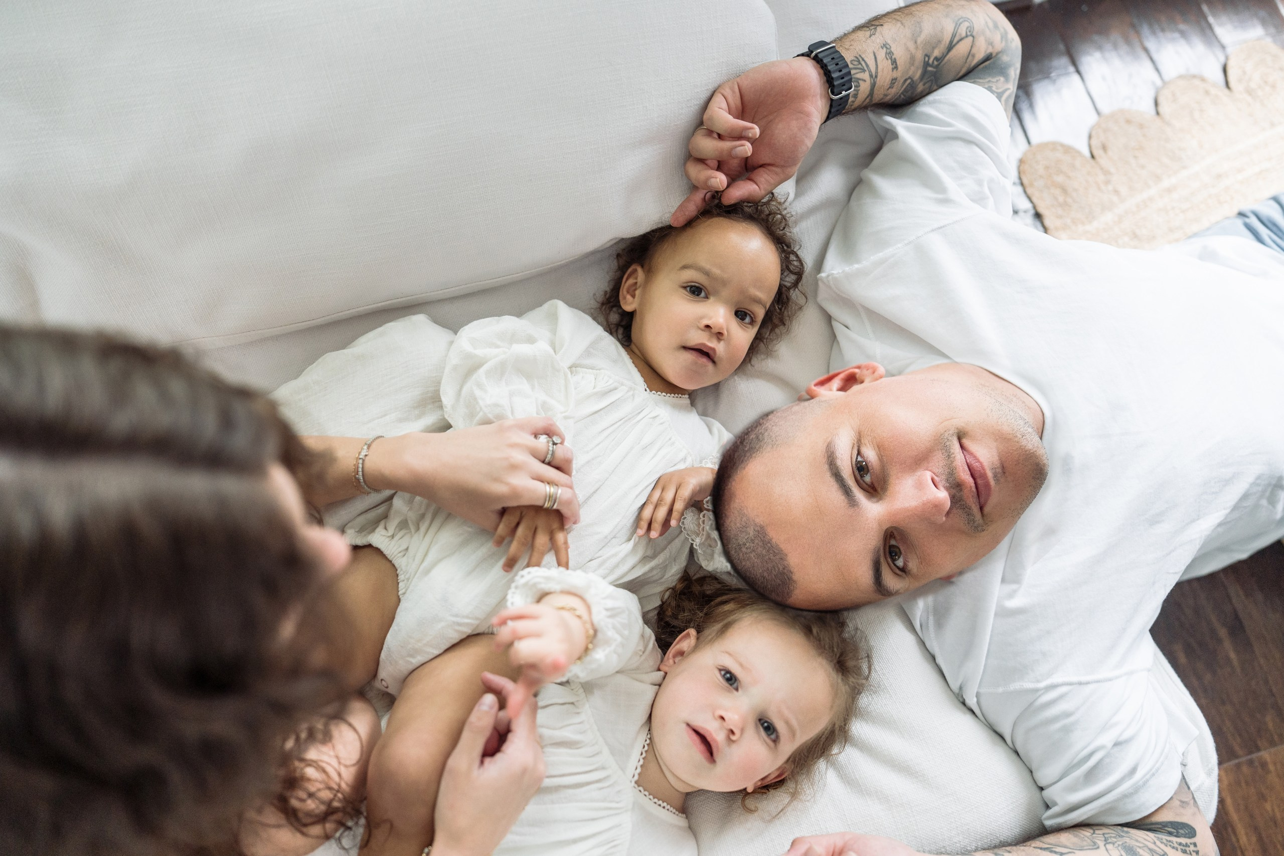 Briana, Chris, Eva, Nellie. Alisa Tant — Family and newborn photographer Bucks County, Montgomery county, Philadelphia, NJ