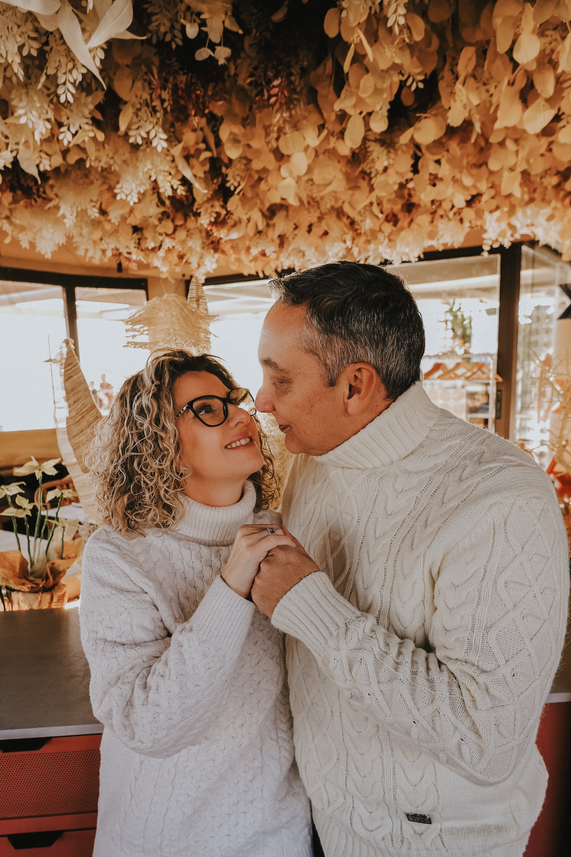 Sesión de pareja en la playa. Fotografía profesional en Calafell - Elena Medvedeva