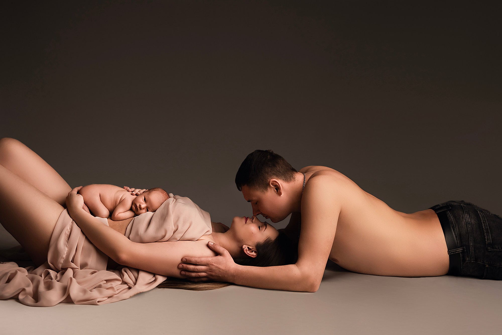 Sesja newborn. VideofotKA.pl