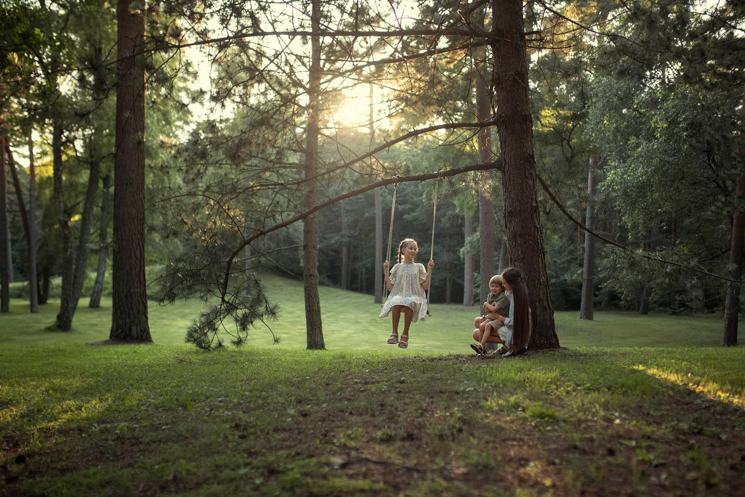 Наташа, Юра, Ксения, Лиза и Арсений 2025. Fotograf rodzinny i dziecięcy w Warszawie Mila Babrouskaya