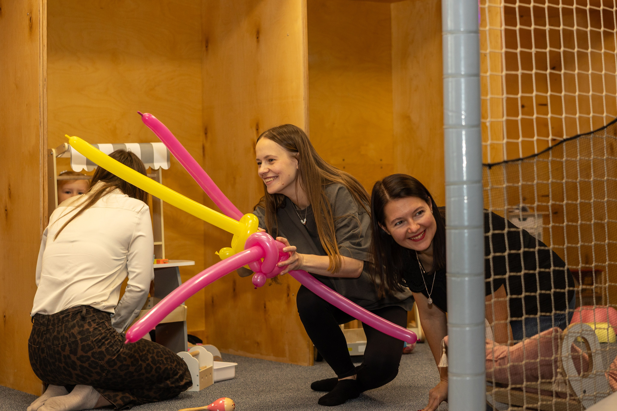 День рождения Артёма 24 января 2026 года. Семейный и детский фотограф в Варшаве Мила Бобровская