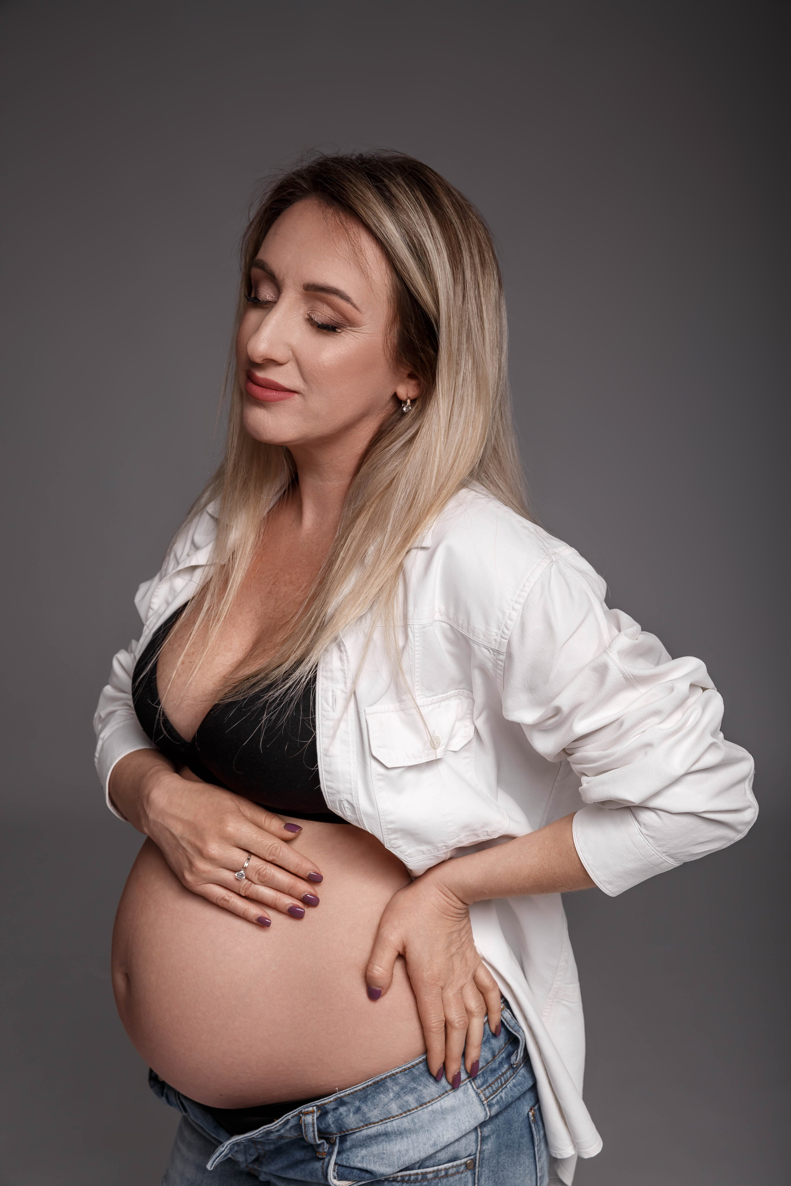 Babybauch. Familien, Kinder und Portrait Fotografie Nürnberg Erlangen Eckental