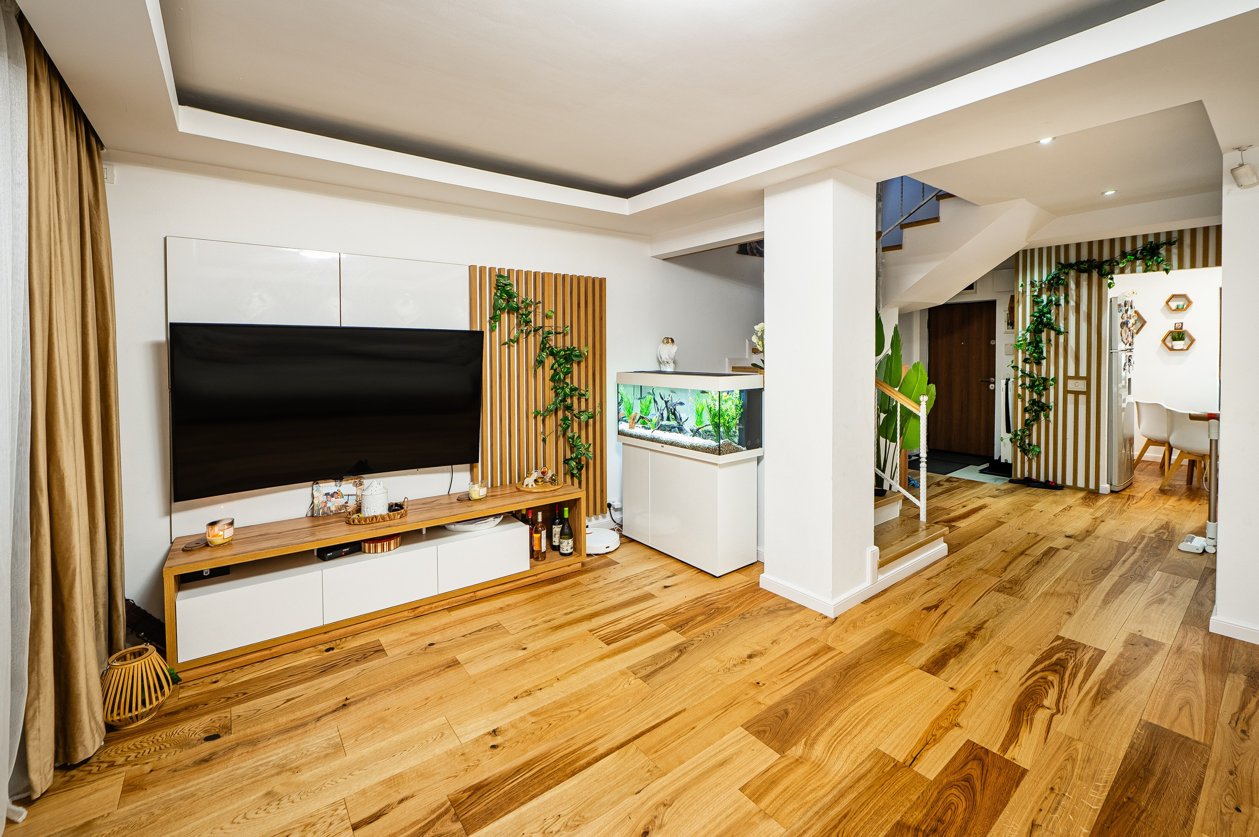 Duplex. Andrei Samuel – Fotograf București | Evenimente, Studio, Imobiliare, Produs