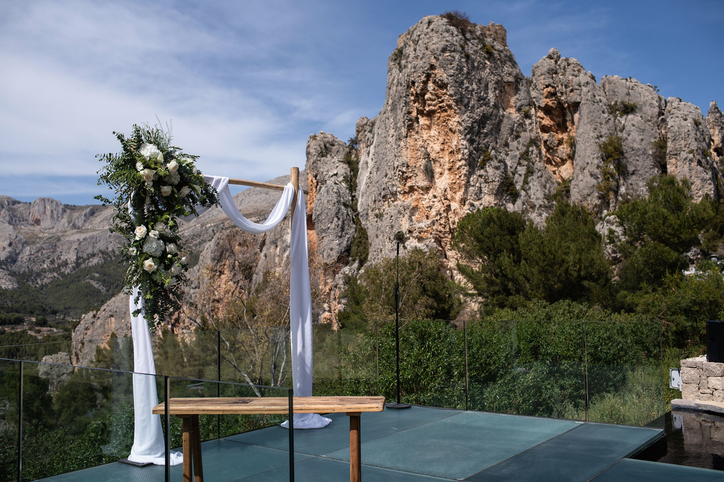 Lily and Hayk. Destination Wedding Photographers based in Spain