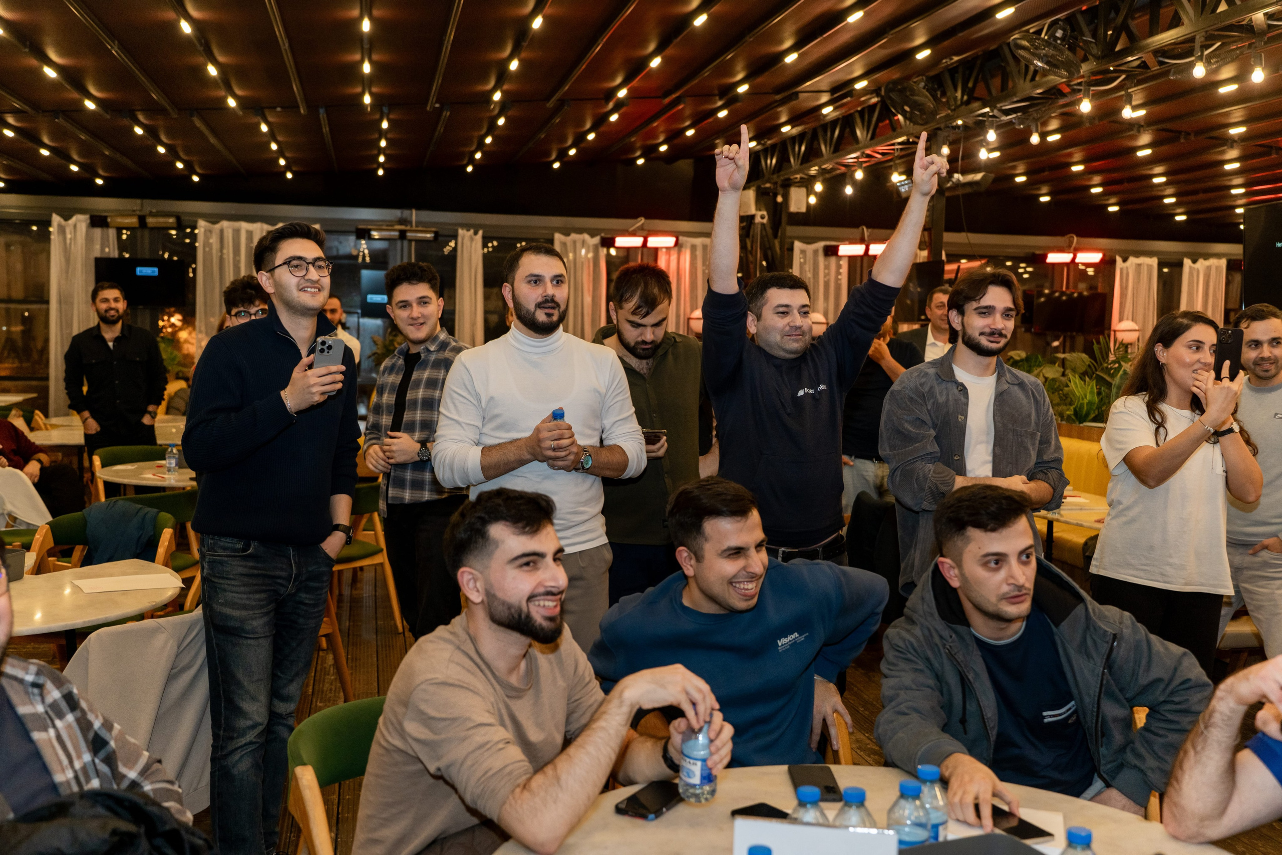 Azəronline şirkətinin əməkdaşlarının “Nə? Harada? Nə zaman?” oyunu. Fotoqraf Vəli Məmmədov