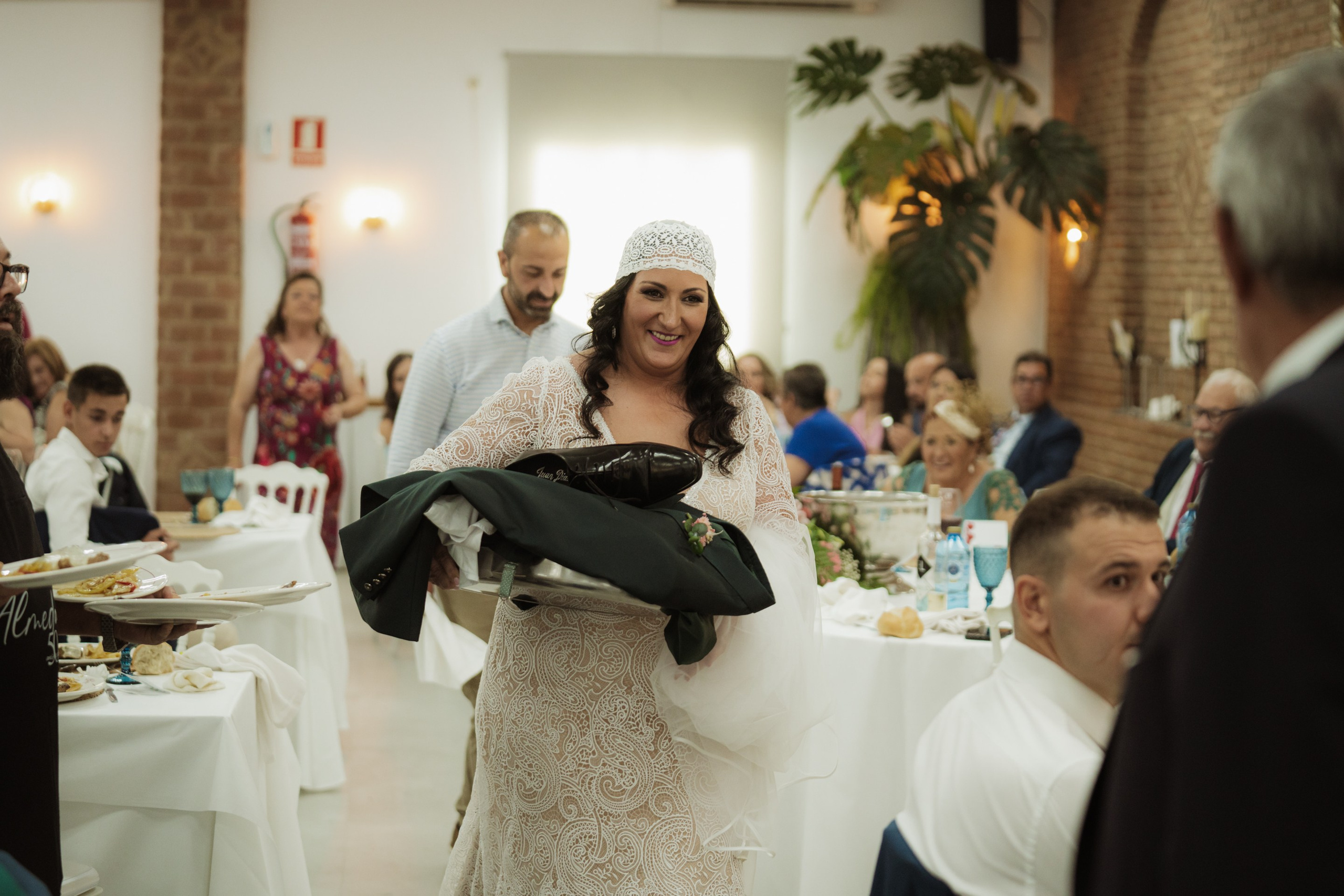 Julia & Juanfran. Alianza Weddings - Fotografías y vídeo de bodas