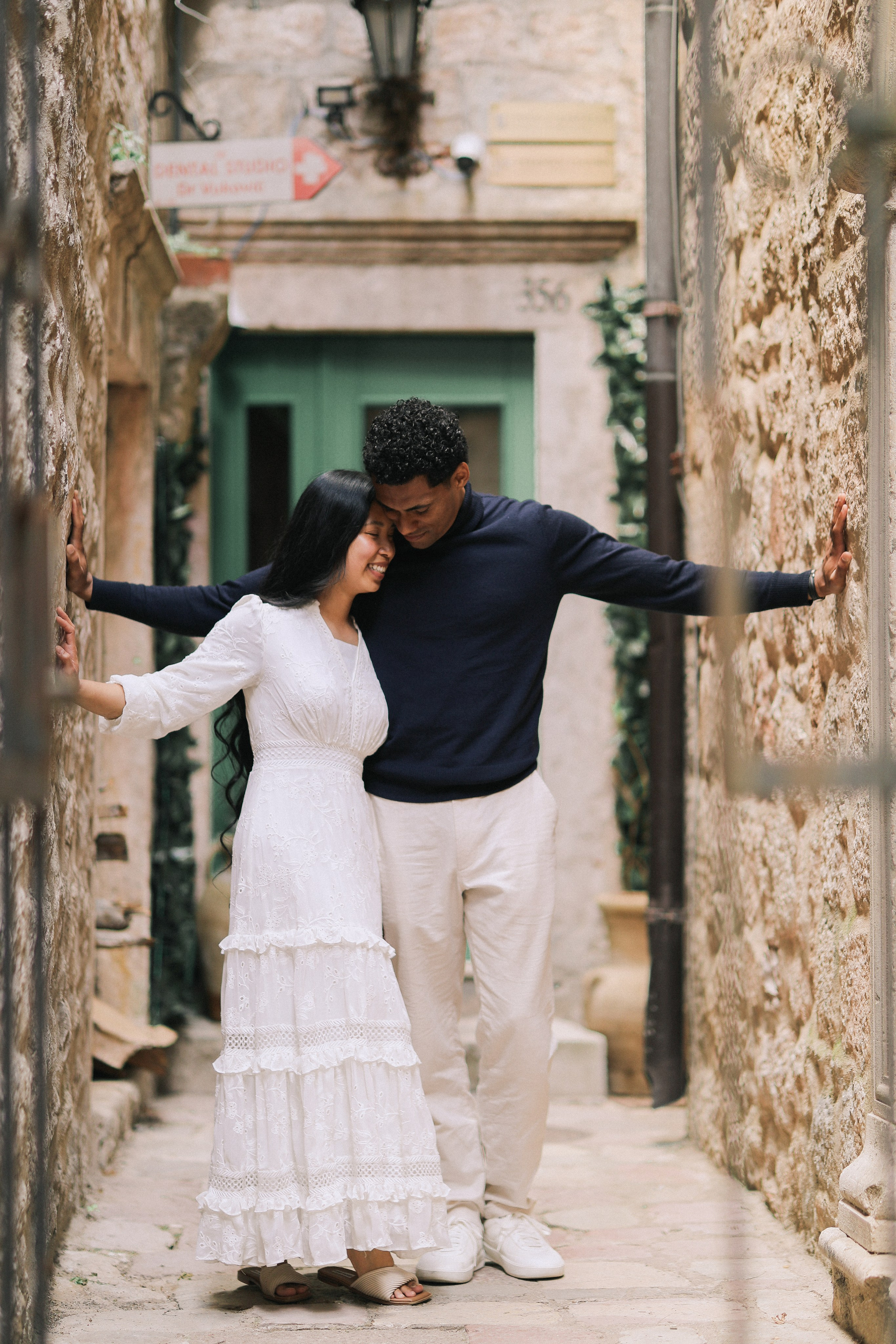 Love Story in Kotor. Destination Wedding Photographer in Montenegro & Europe — Valeriya Komar