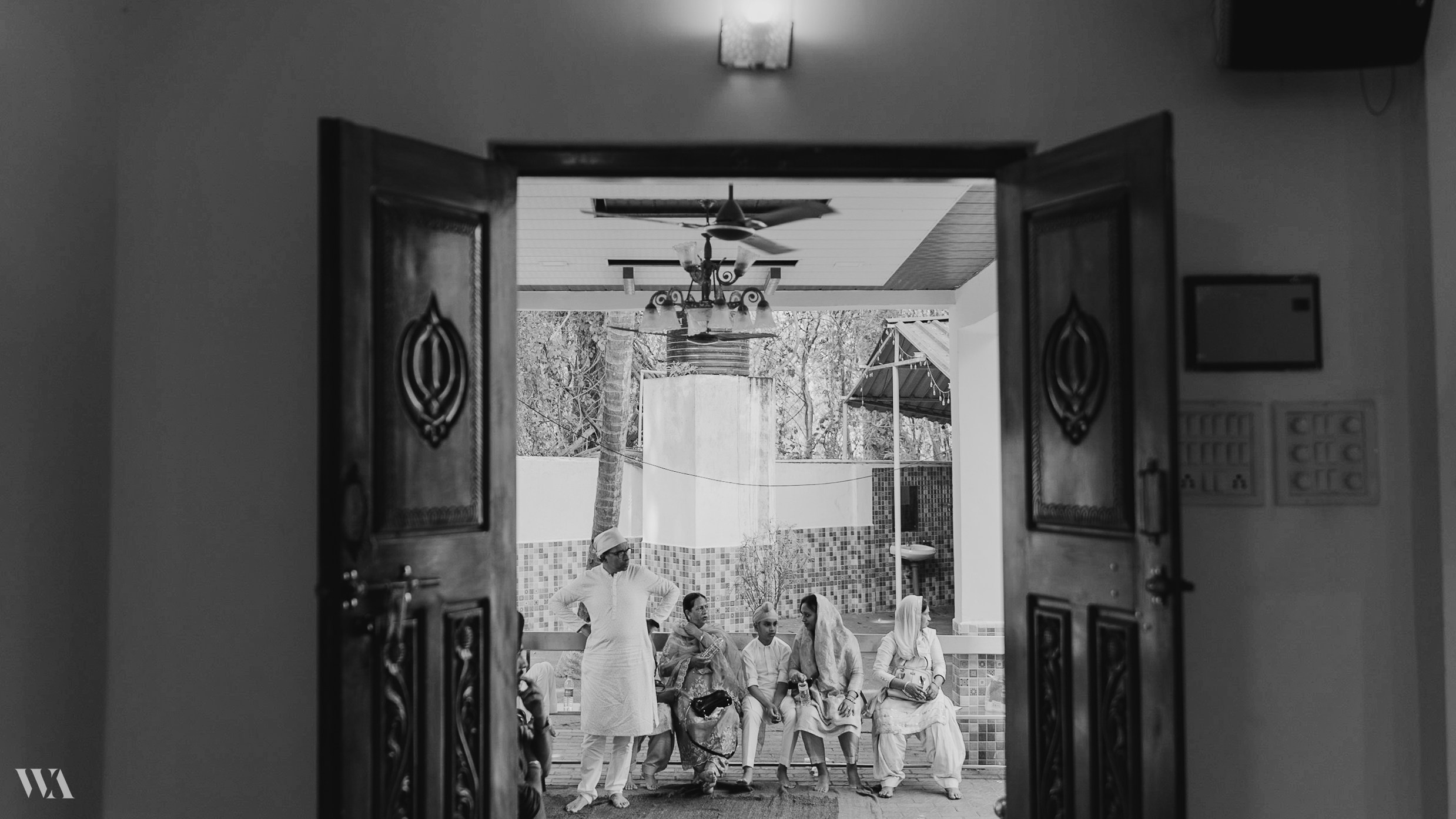 Nishi & Tarang. Wedding & Editorial Photographer | Anandshivadas