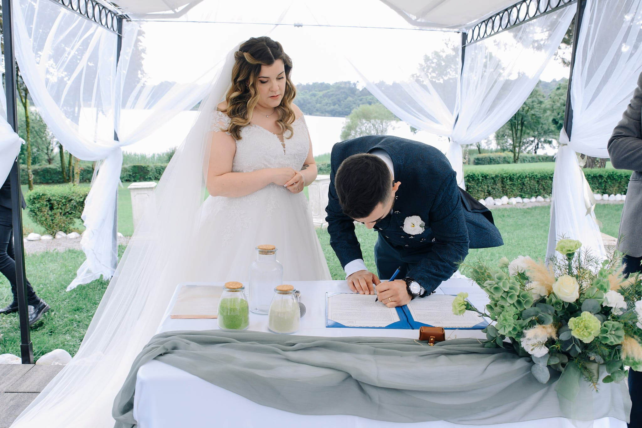 Mattia & Martina. Fotografo matrimonio Lago di Como Ferrari Media Production