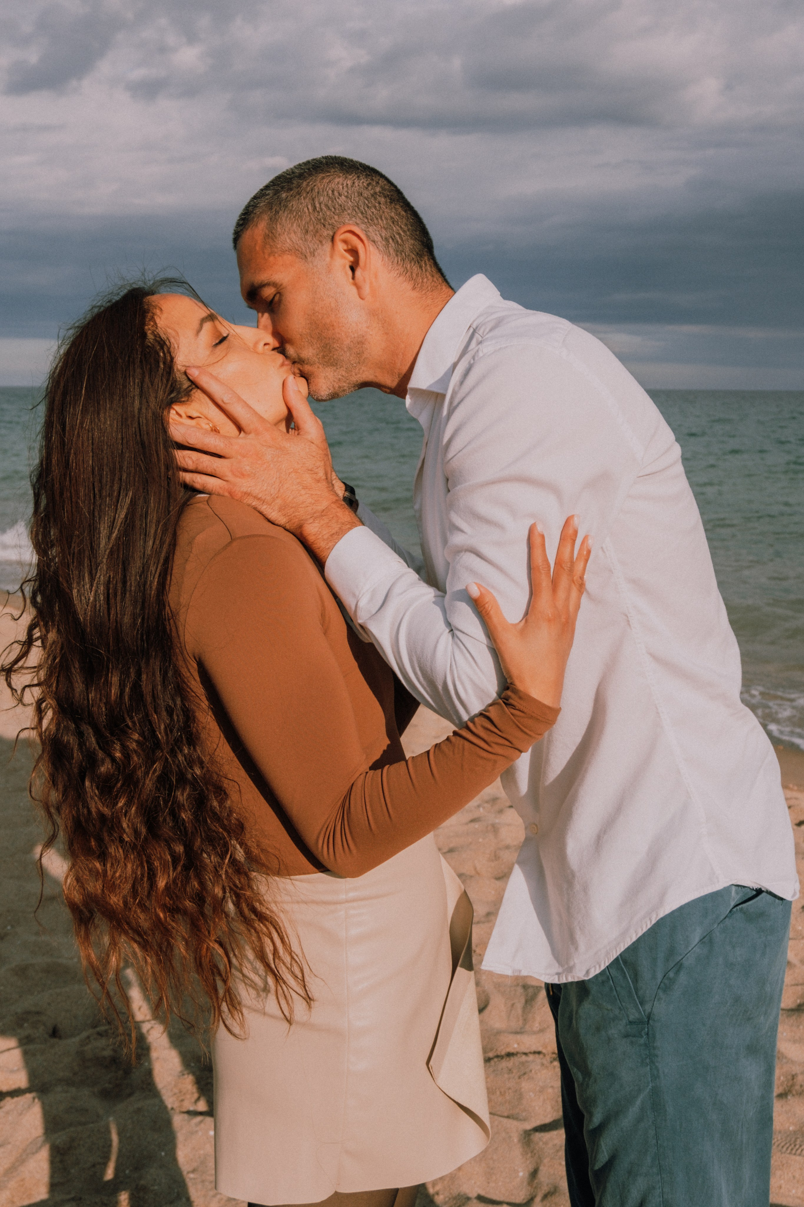 Sesión familiar en la playa. Fotografía profesional en Calafell - Elena Medvedeva