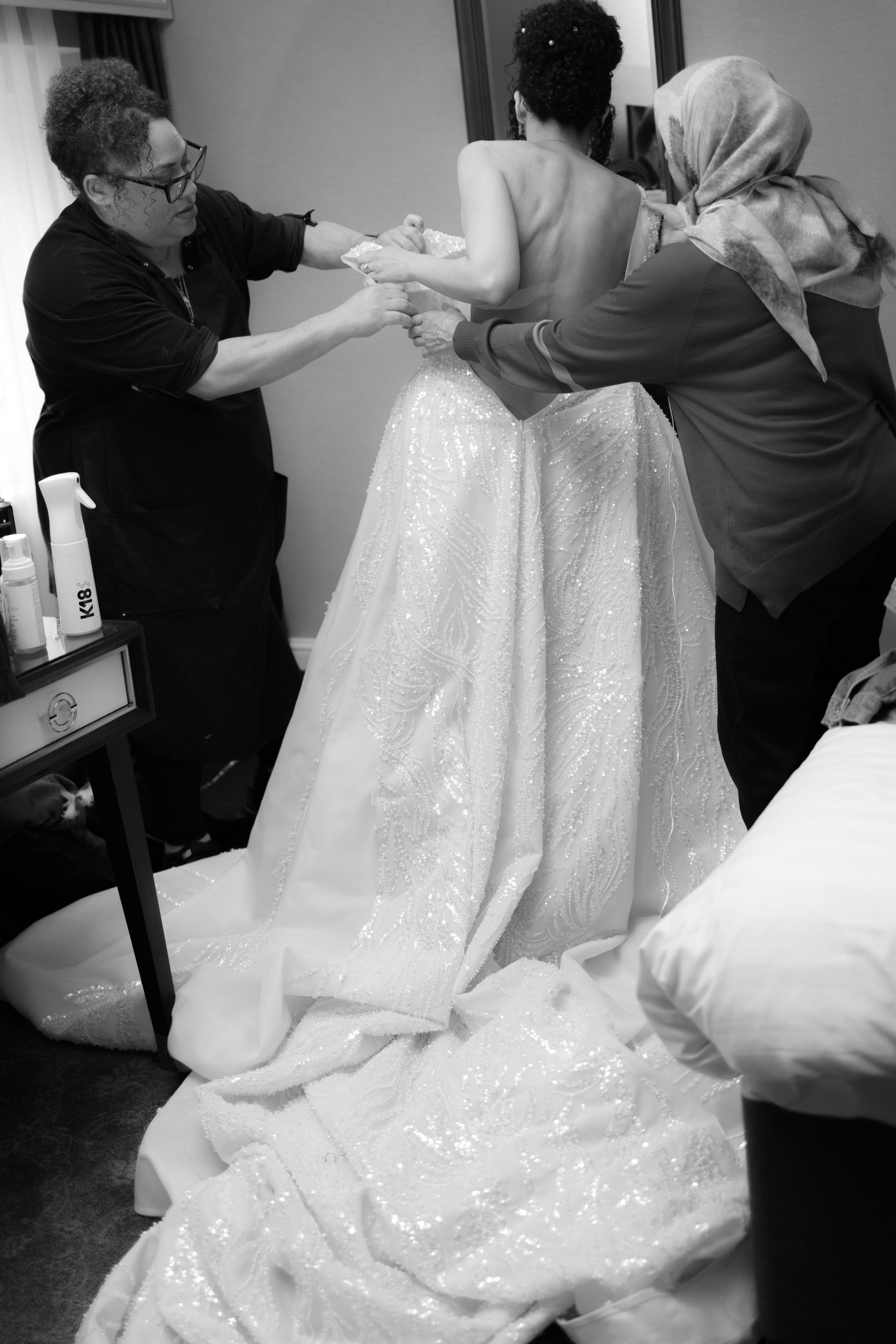 Elegant Wedding Photo Gallery. Timeless Wedding & Events Photography. Based in London, working across Europe