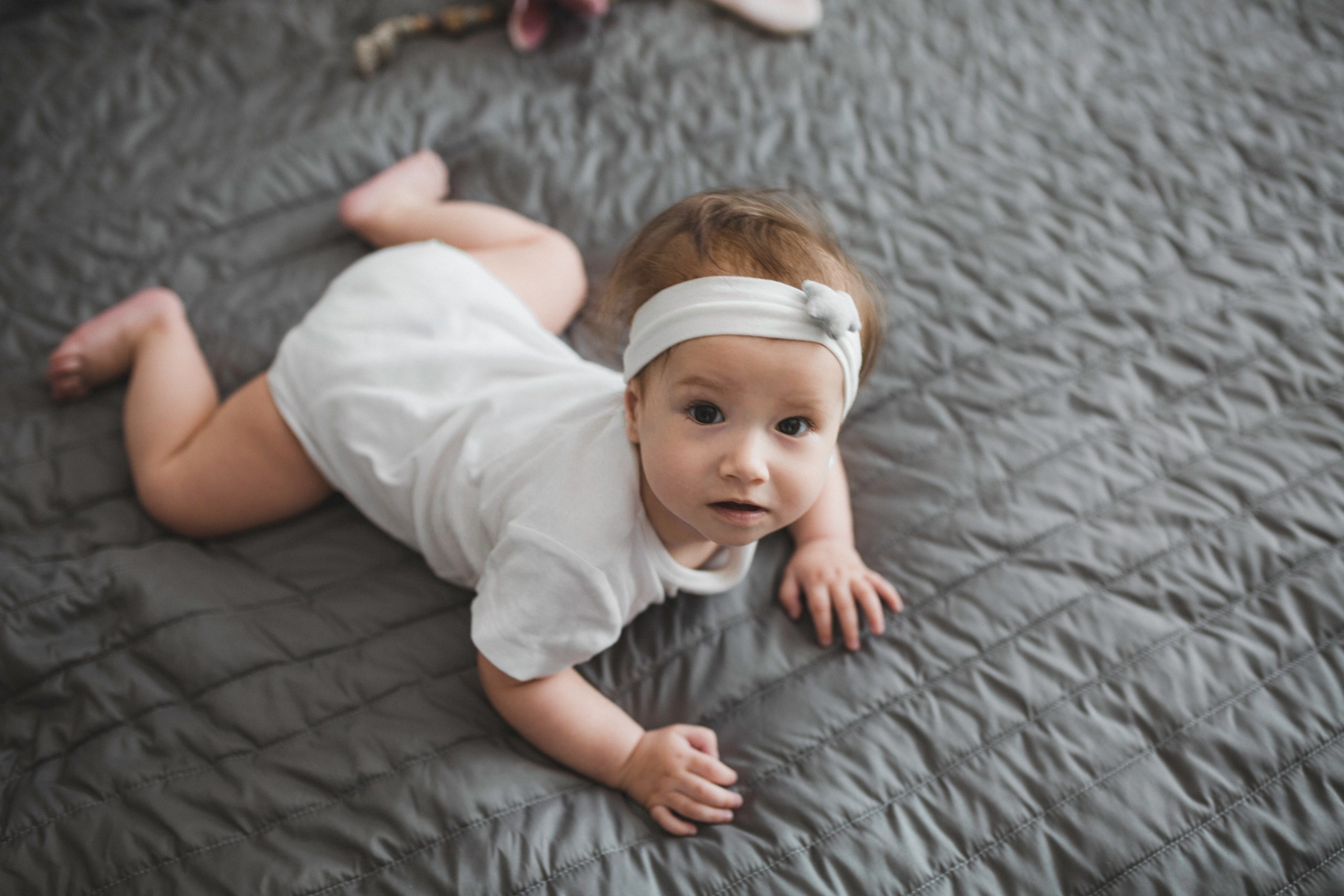 Elina & daughter. Madrid Photographer for Proposals, Engagements & Families | Anya Petrova