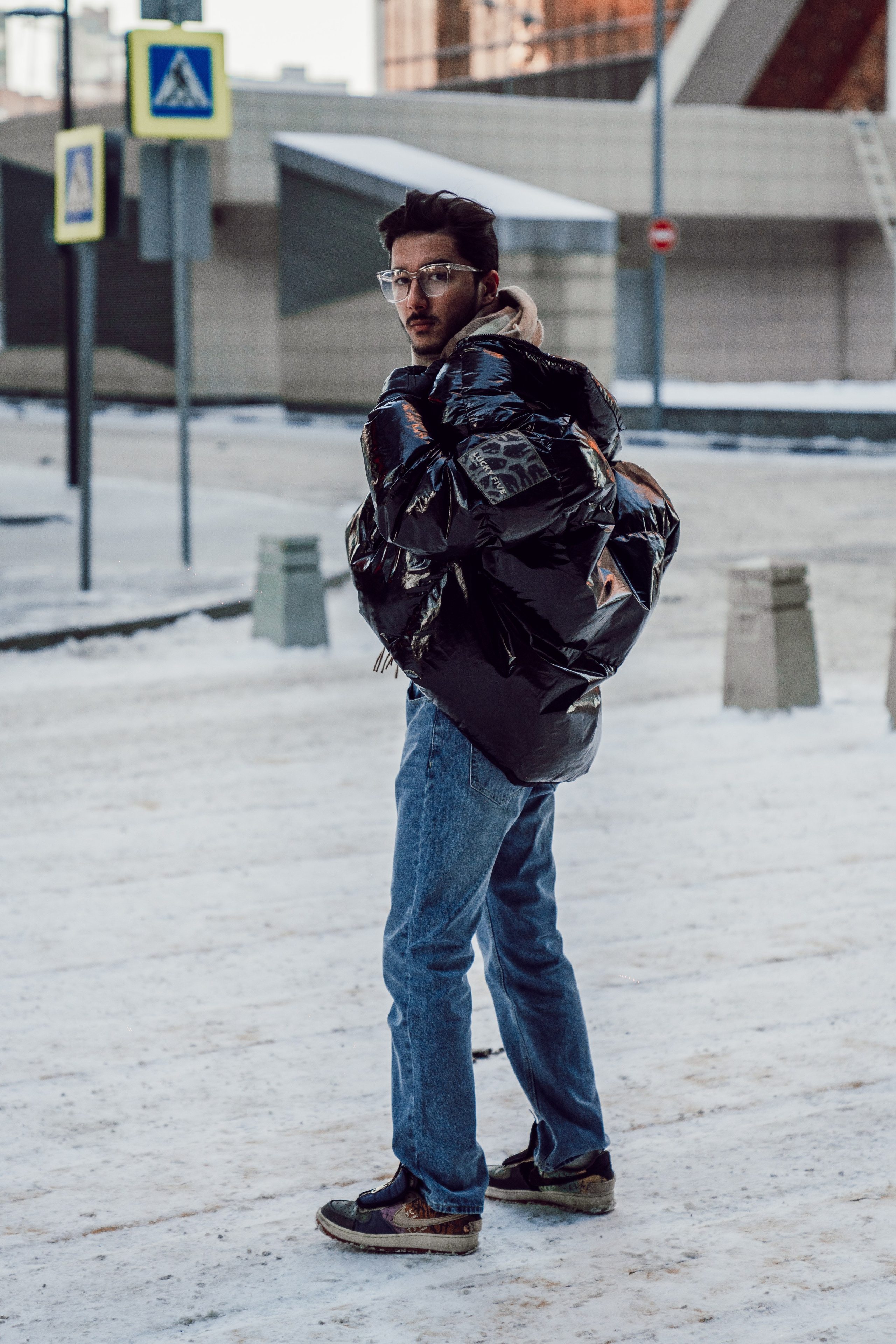 Male portrait on the background of Moscow city. Photographer in Uzbekistan and Samarkand Djasur Marupov