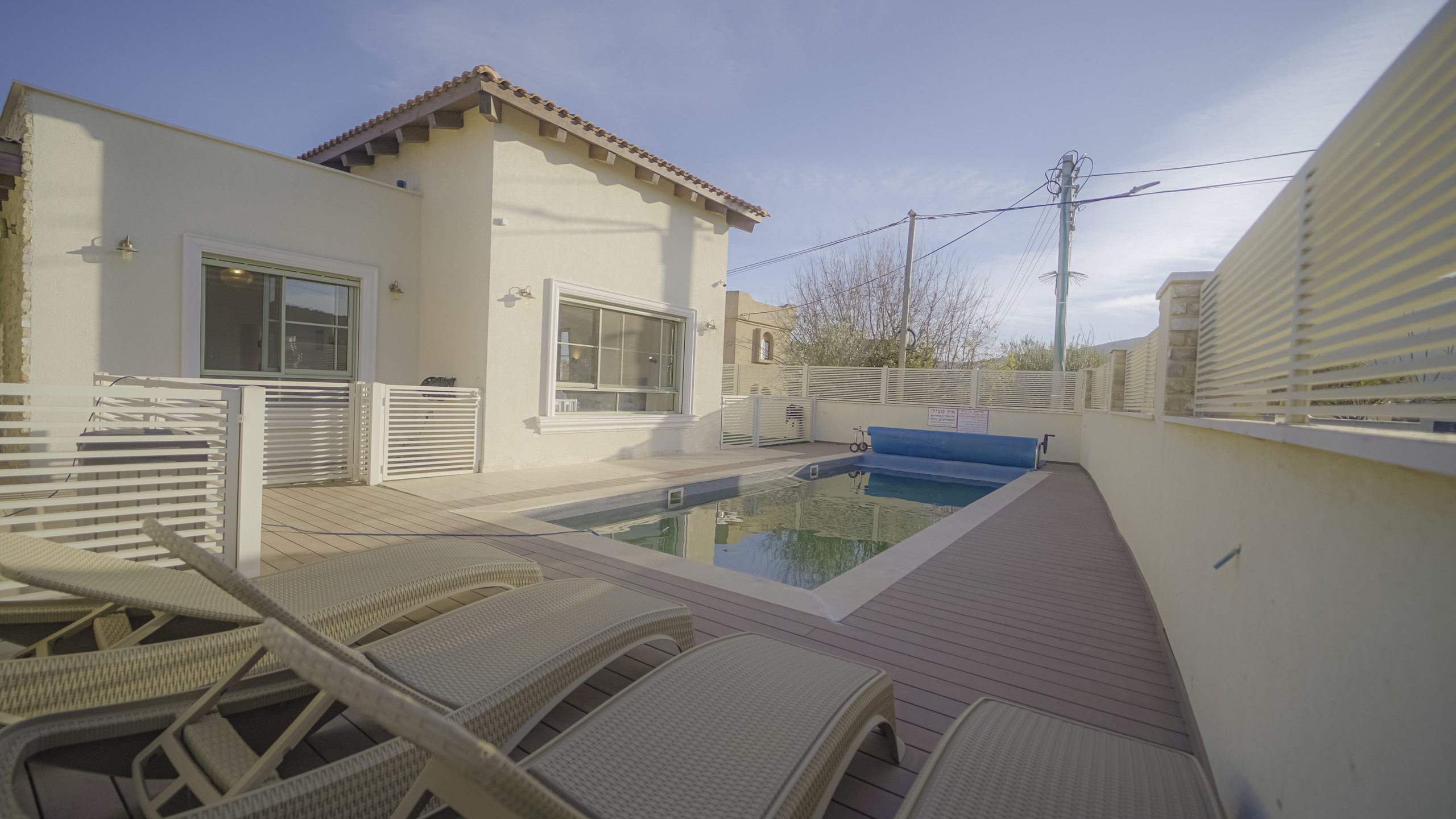 נדל"ן ובתים. יותם שחר צילום ועריכה