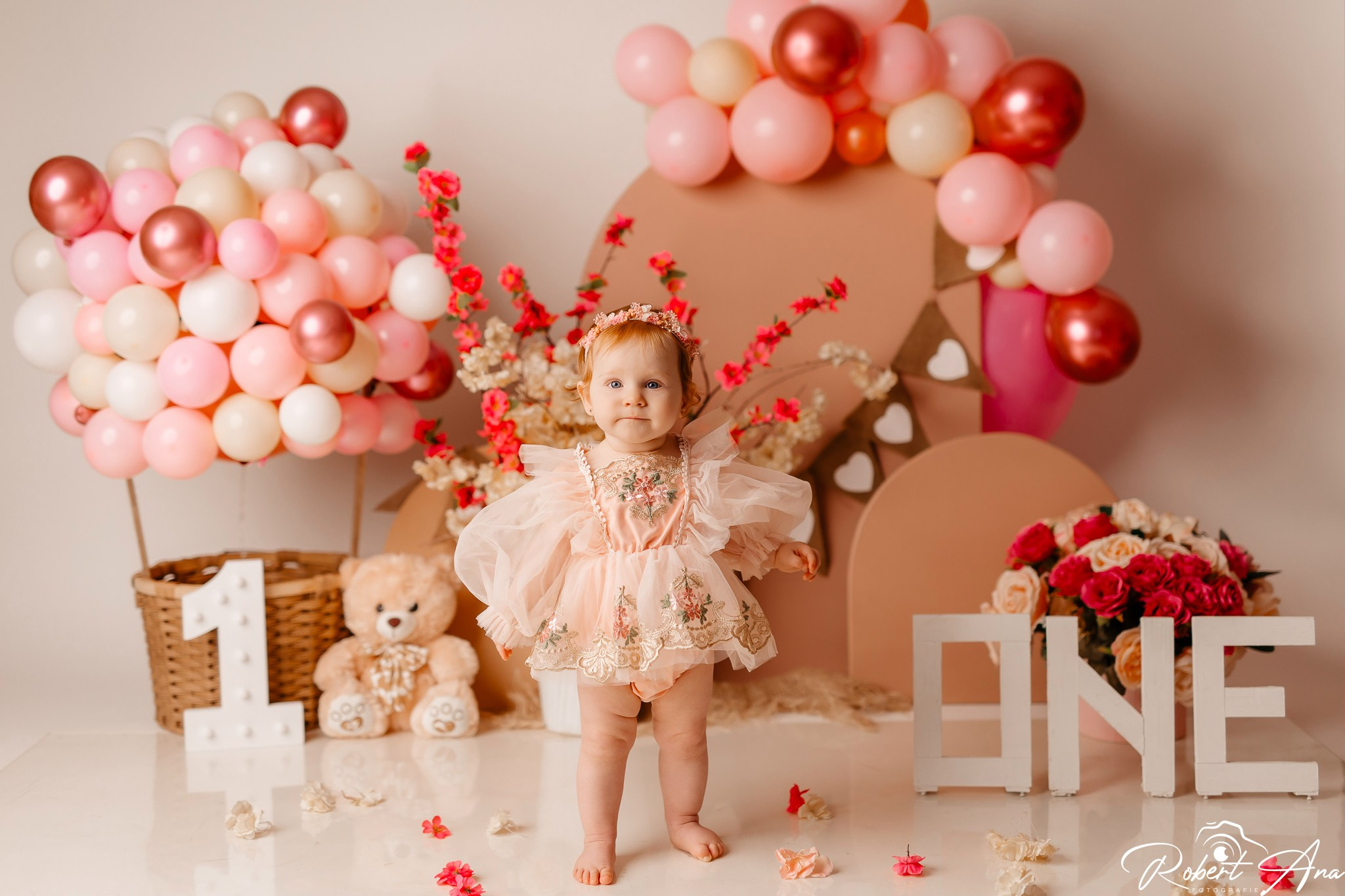 SMASH CAKE. Robert Blaj - Fotograf Nuntă Iași