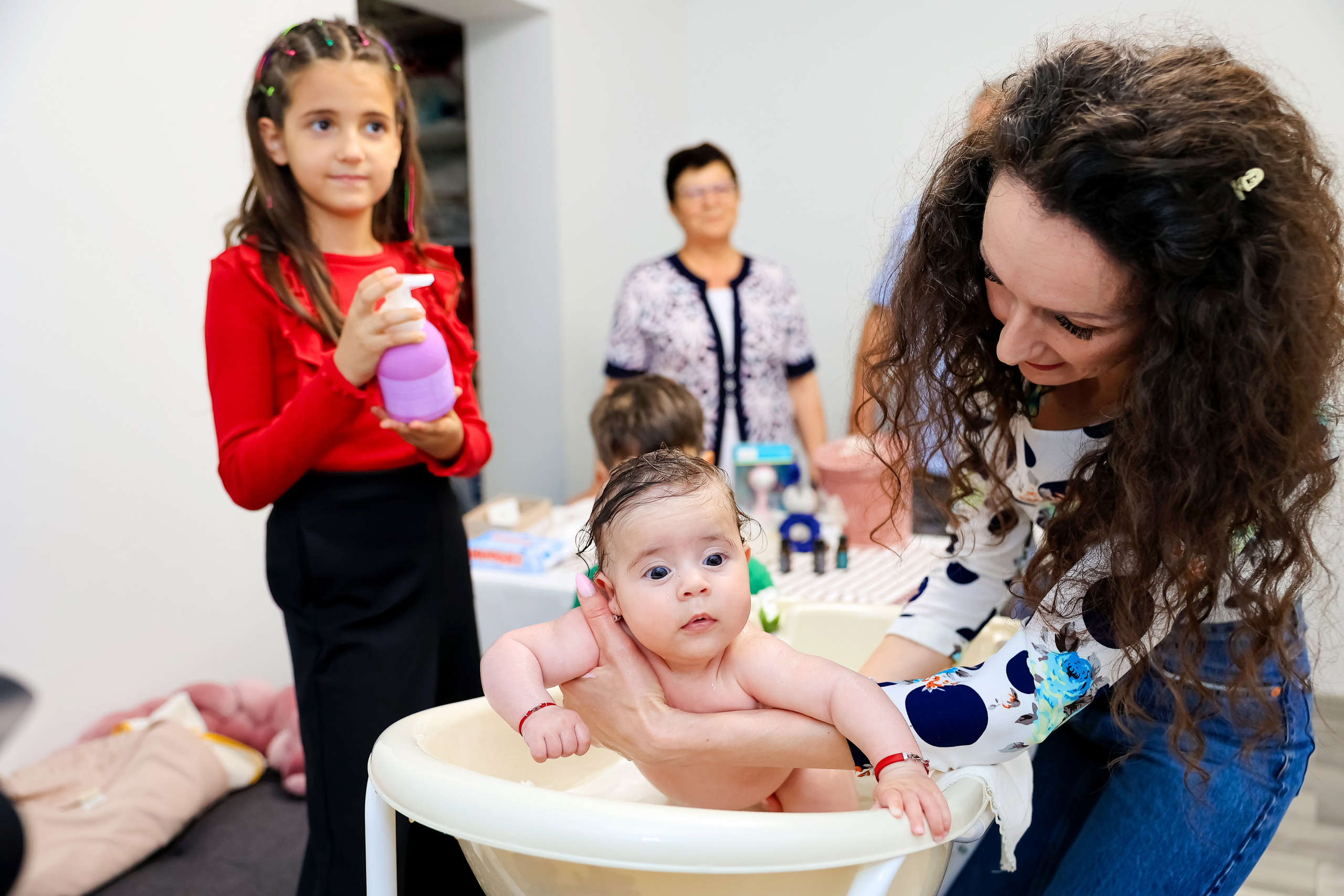 Iris Stefania. Moments By Gub