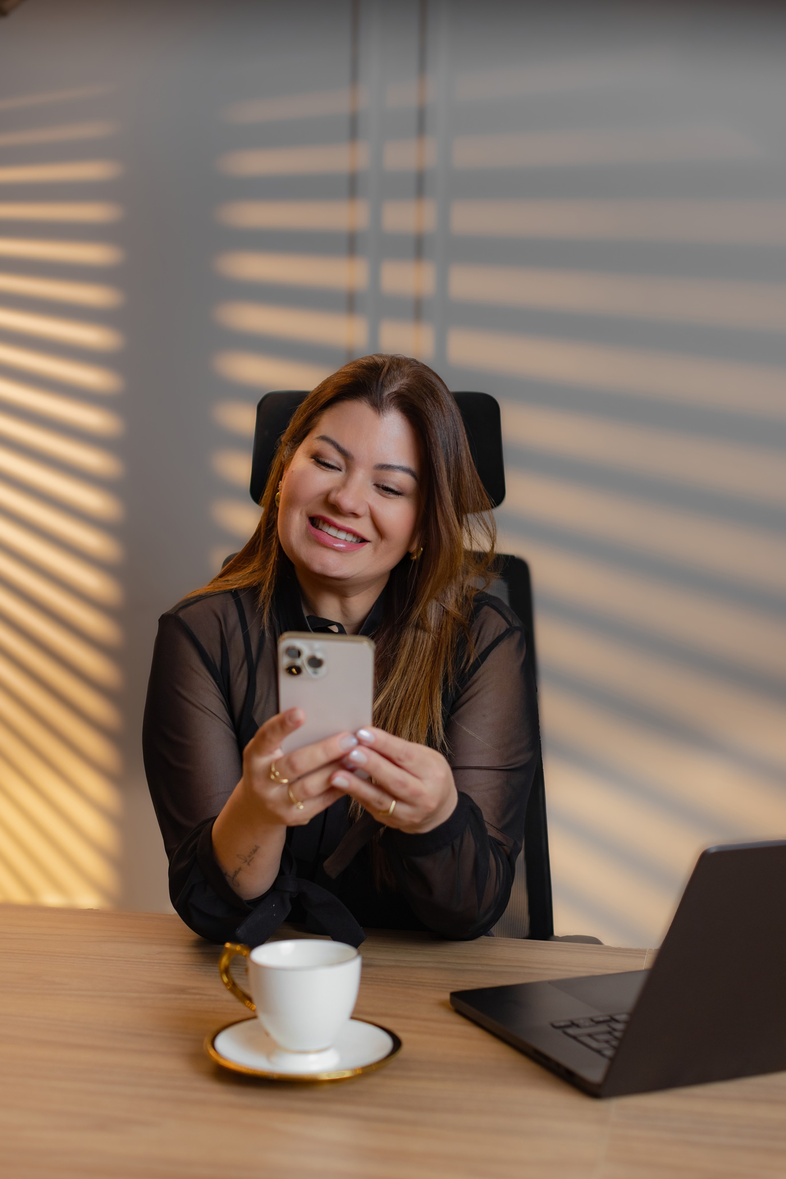 JUSSARA MADEIRA. ESTUDIO DOZE