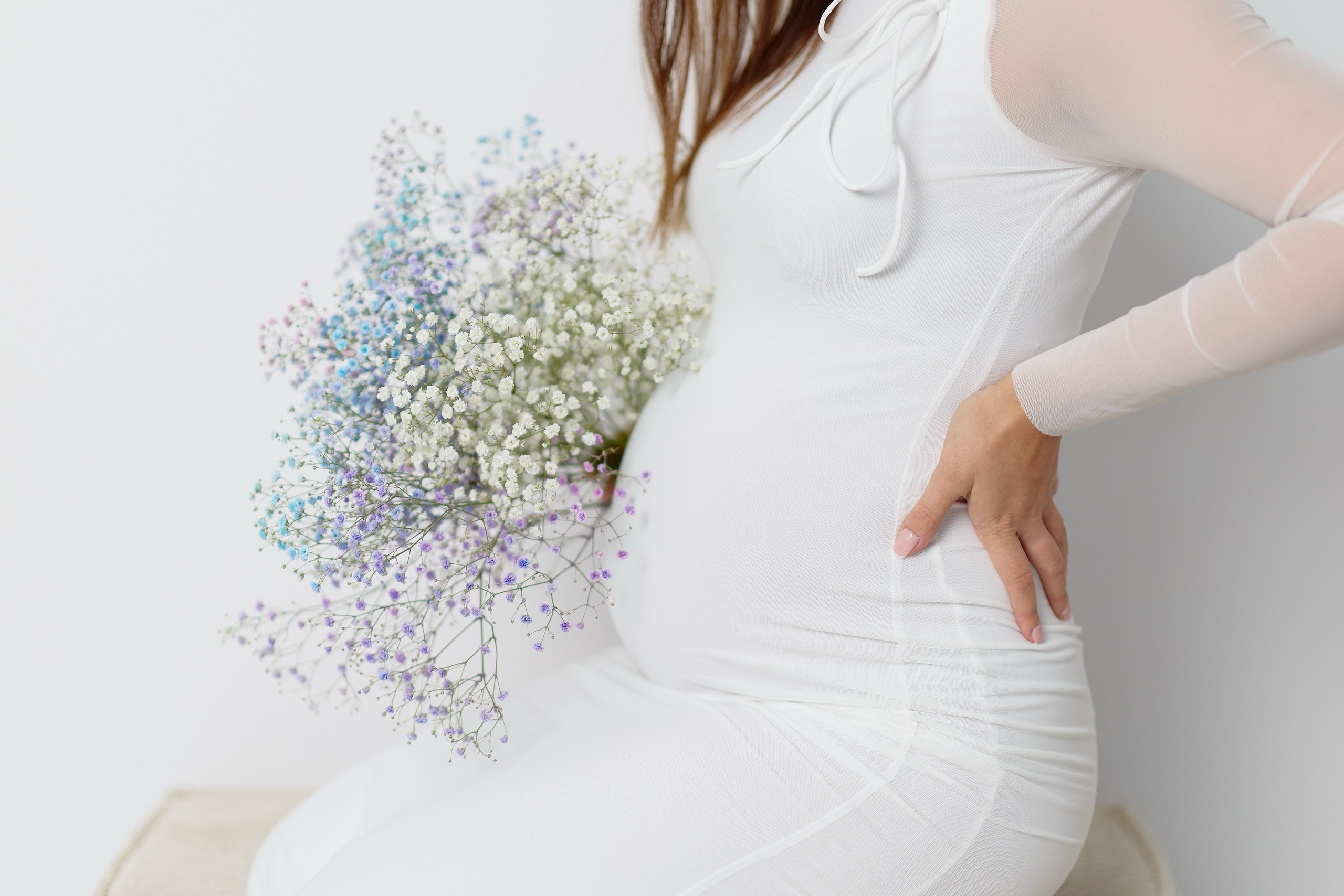 Sesja-brzuszkowa-w-studio. Daniel Chróściel Studio Myslub Fotografia i wideo ślubne