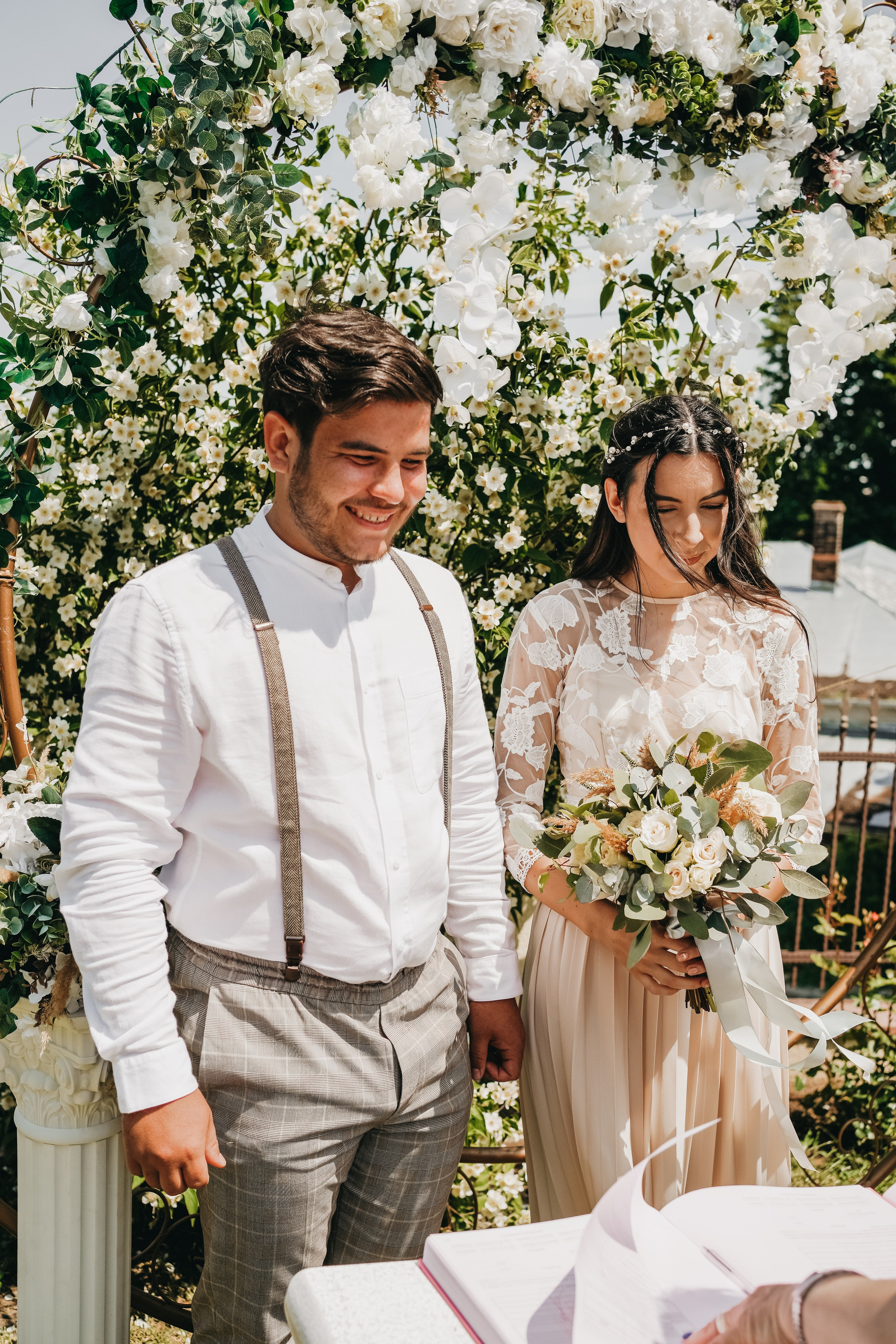 Fotograf stare civila Botosani. Fotograf Nunta Iasi - Hearts & Pictures