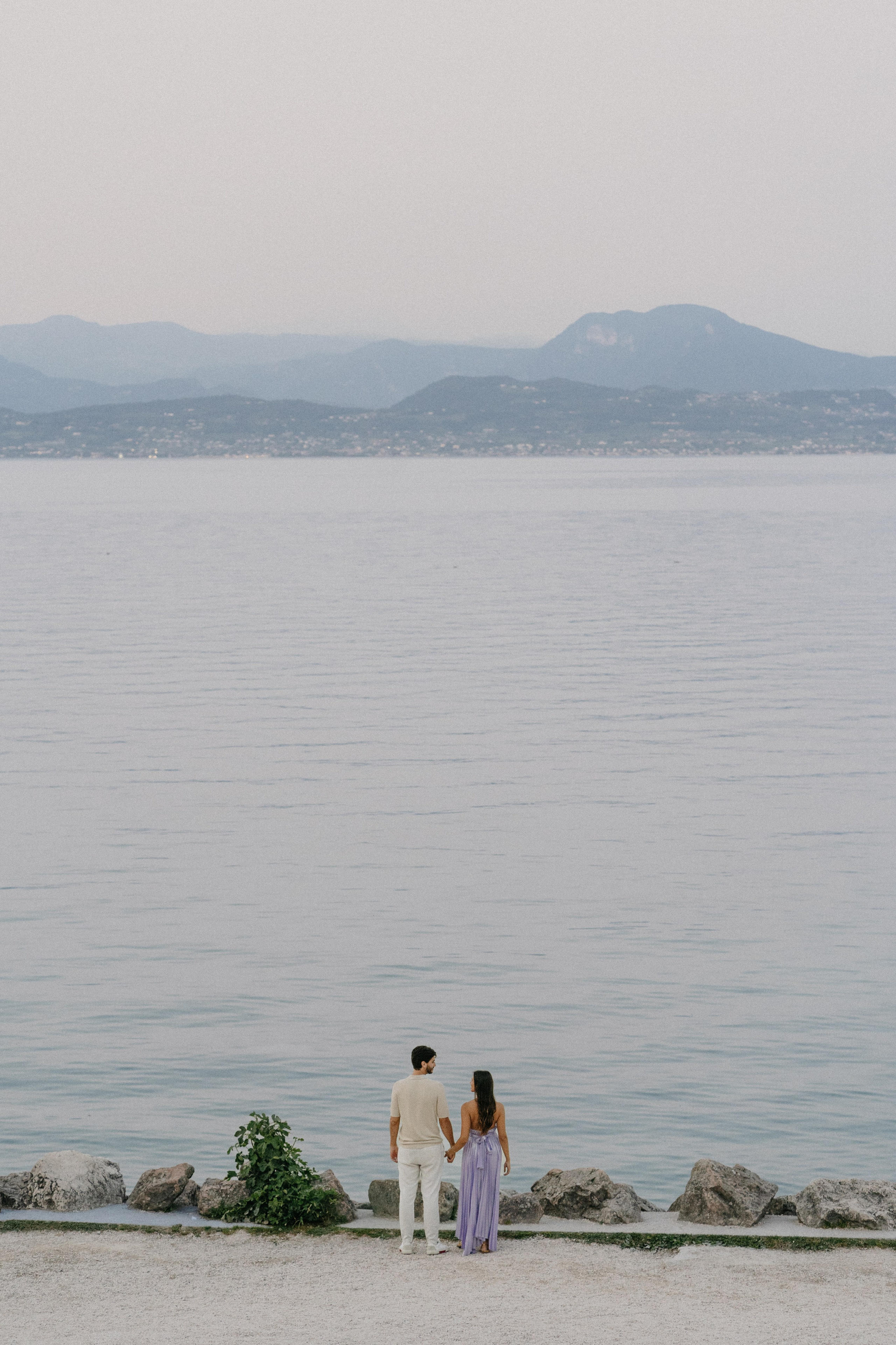 L & B (Sirmione, Lake Garda, Italy). Marriage Proposal Photographer in Verona, Lake Garda and Dolomites| Diana Fedrigo