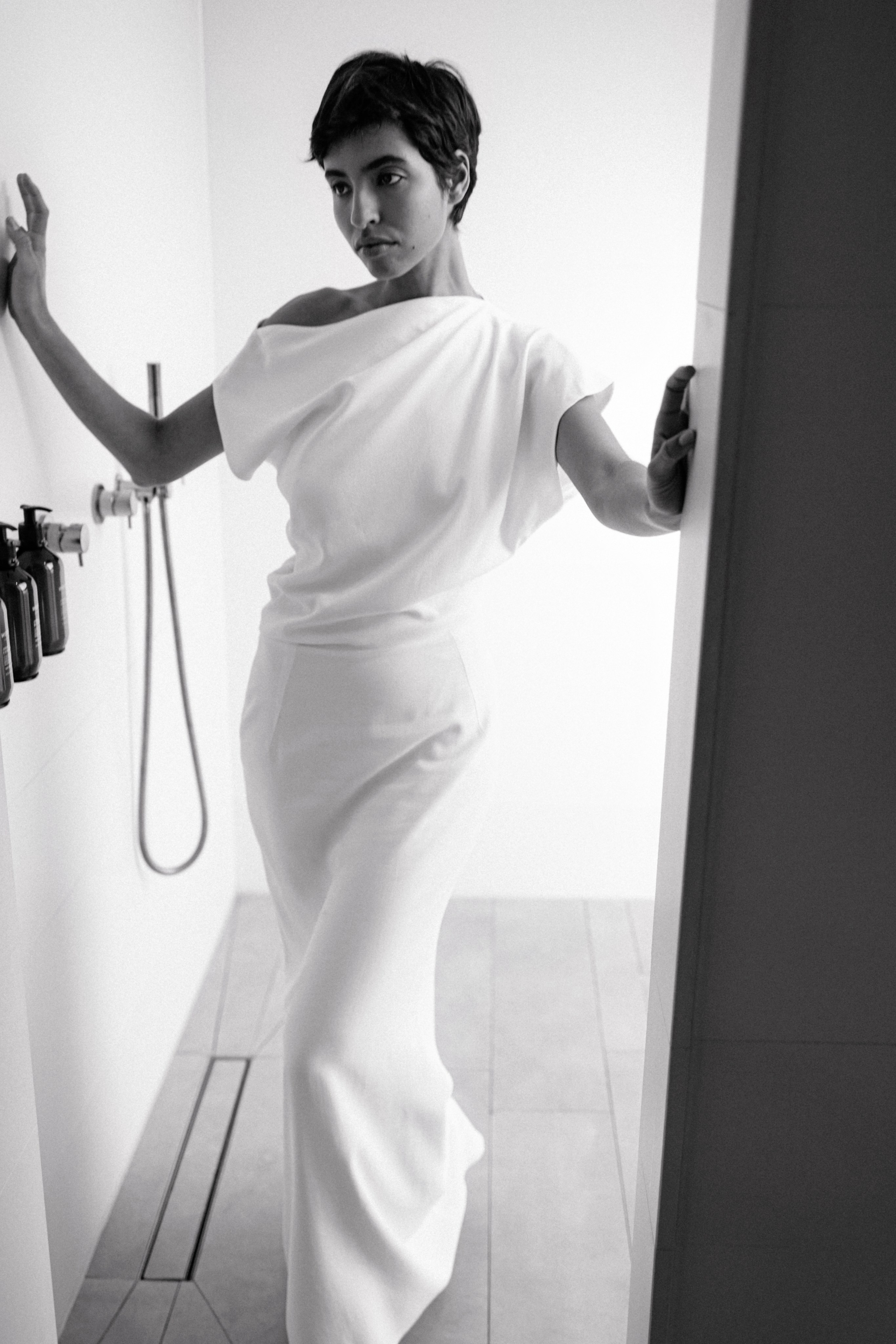 Rolling in Roses. Timeless Wedding & Events Photography. Based in London, working across Europe