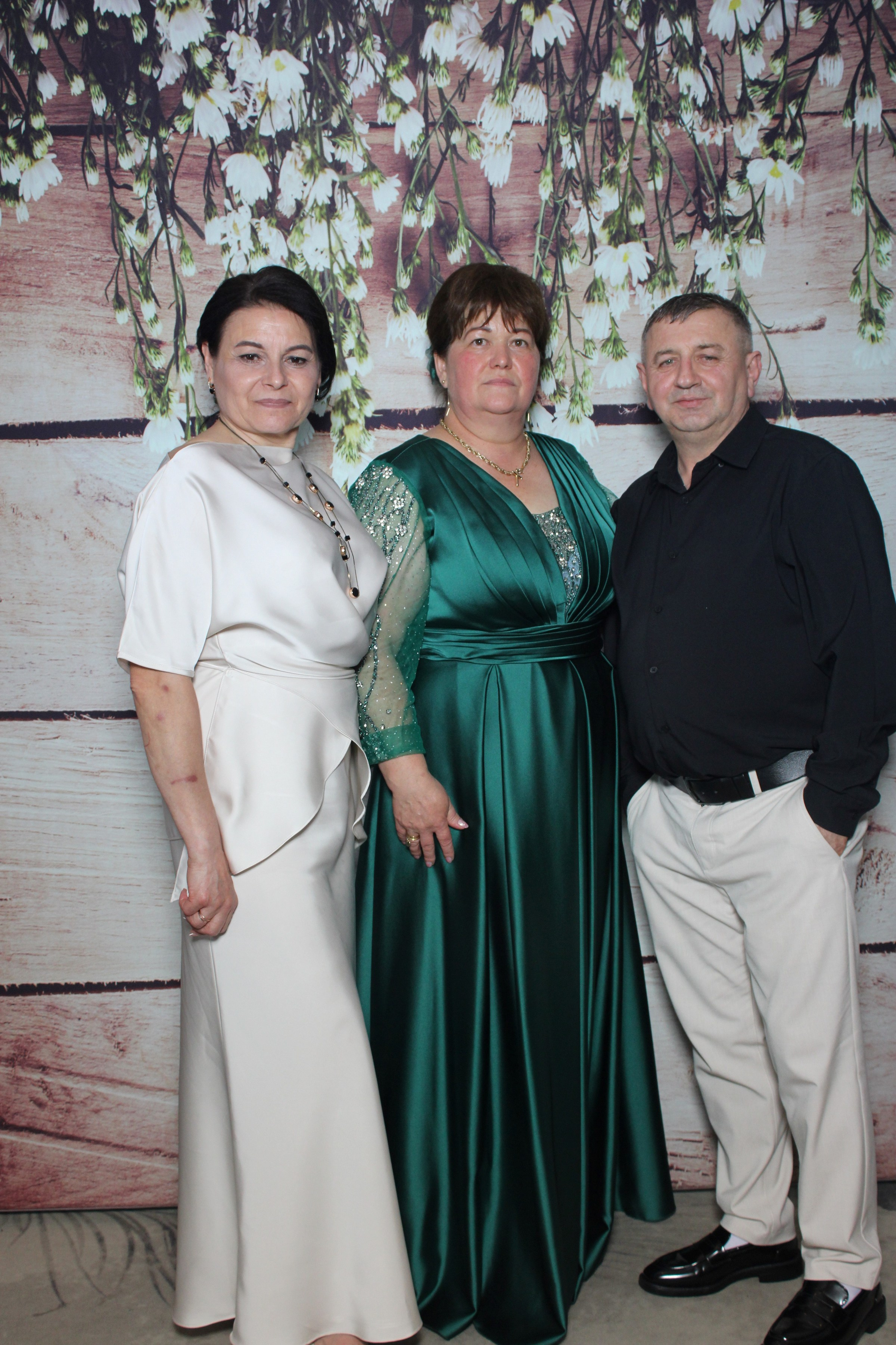 Nunta Denisa & Daniel – Zâmbete și distracție cu Oglinda Amintirilor Suceava