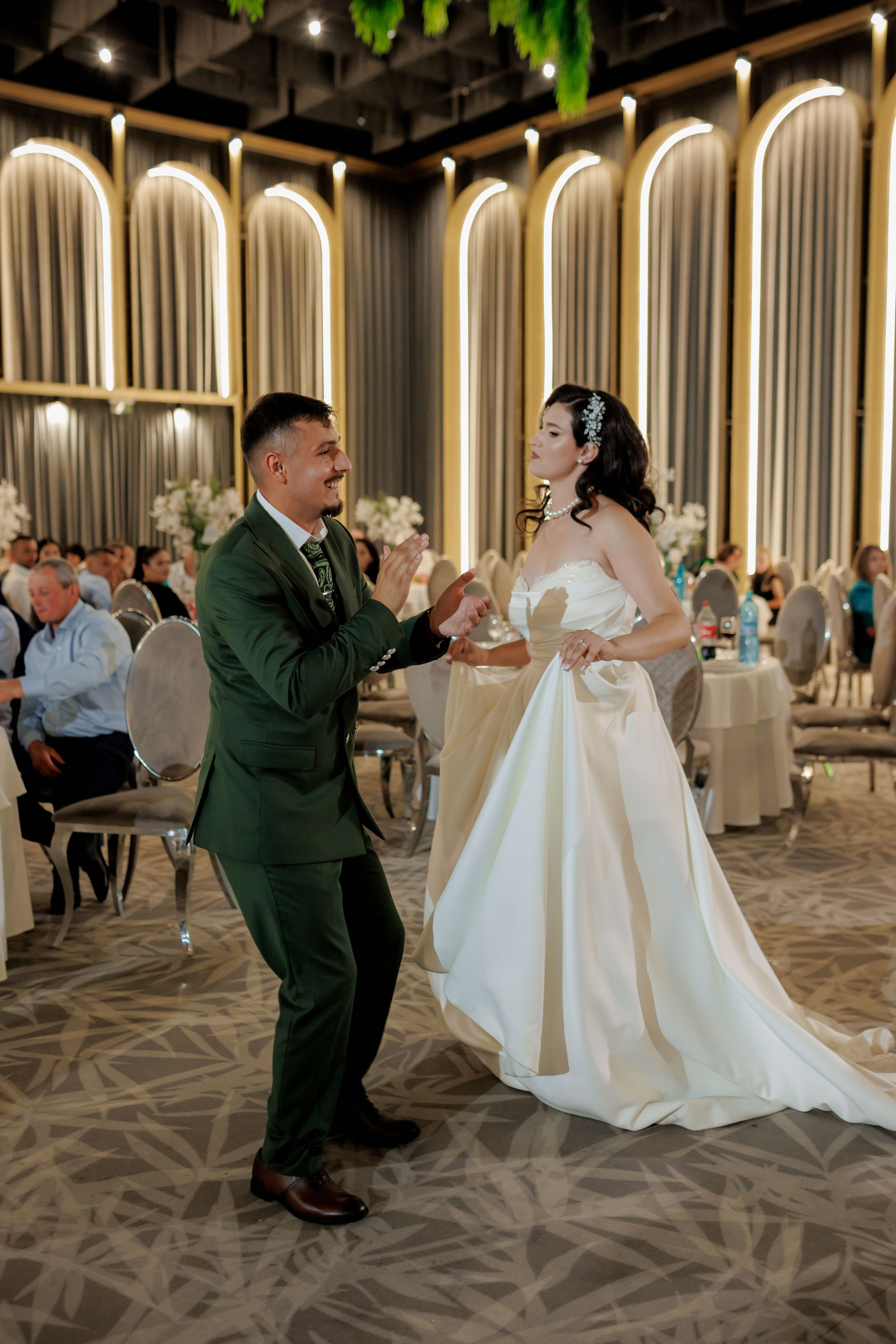 Nunta Nicoleta & Răzvan | Fotografie & Videografie Profesională. Servicii foto-video profesionale, pentru momente de neuitat