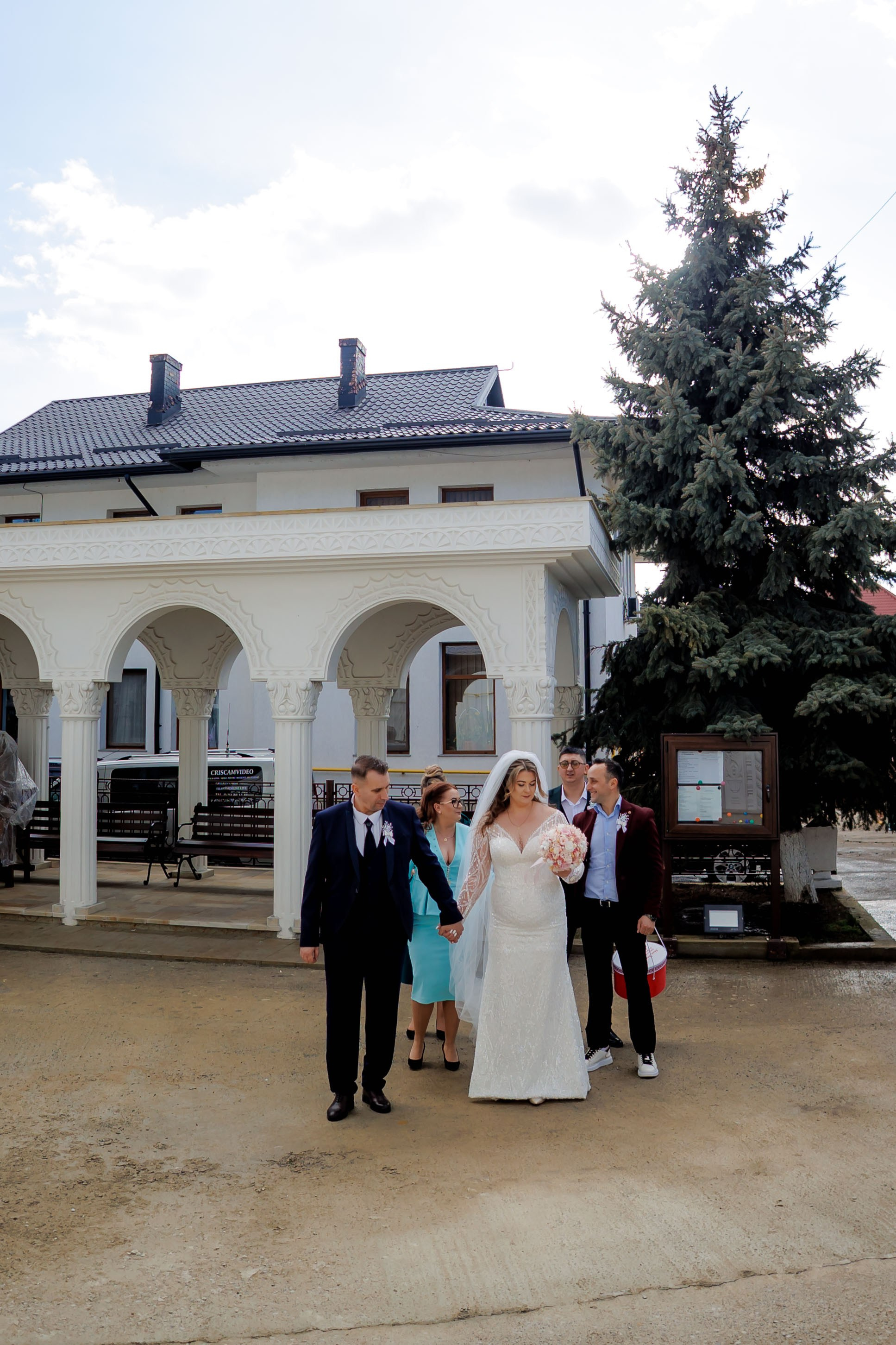 Povestea voastră, regizată de noi |Cristi Turculet Videograf Nuntă Suceava | wedding highlight. Servicii foto-video profesionale, pentru momente de neuitat