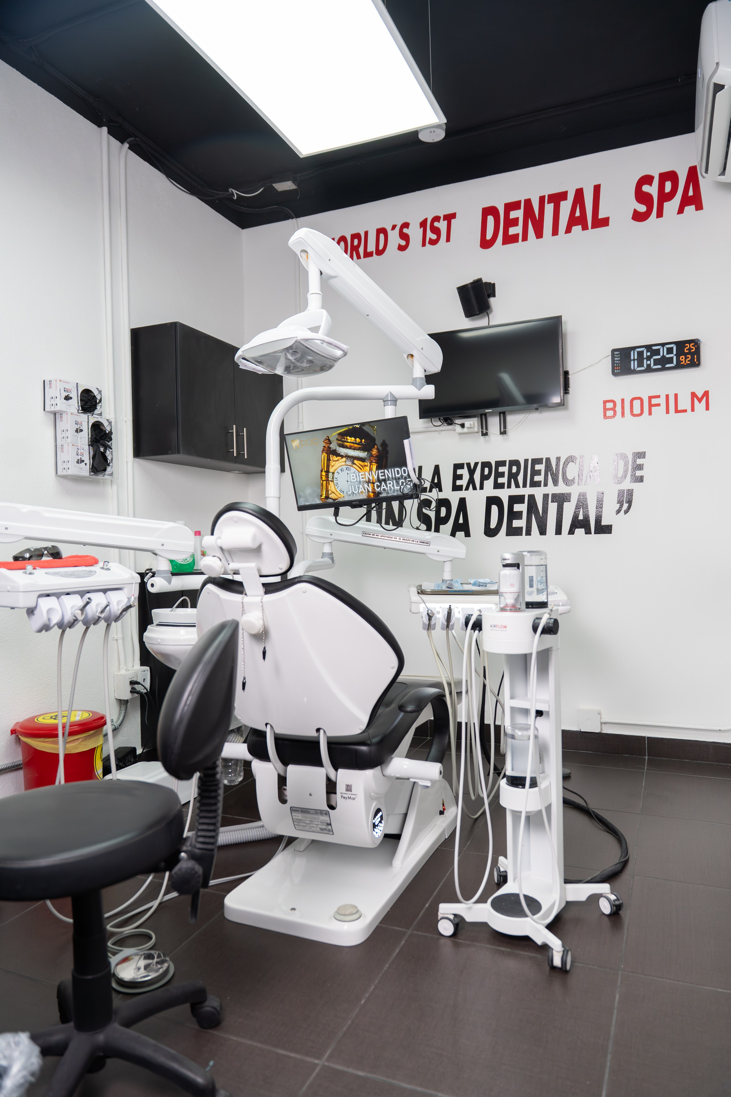 Esthetic Dental. Miguelsalasfoto