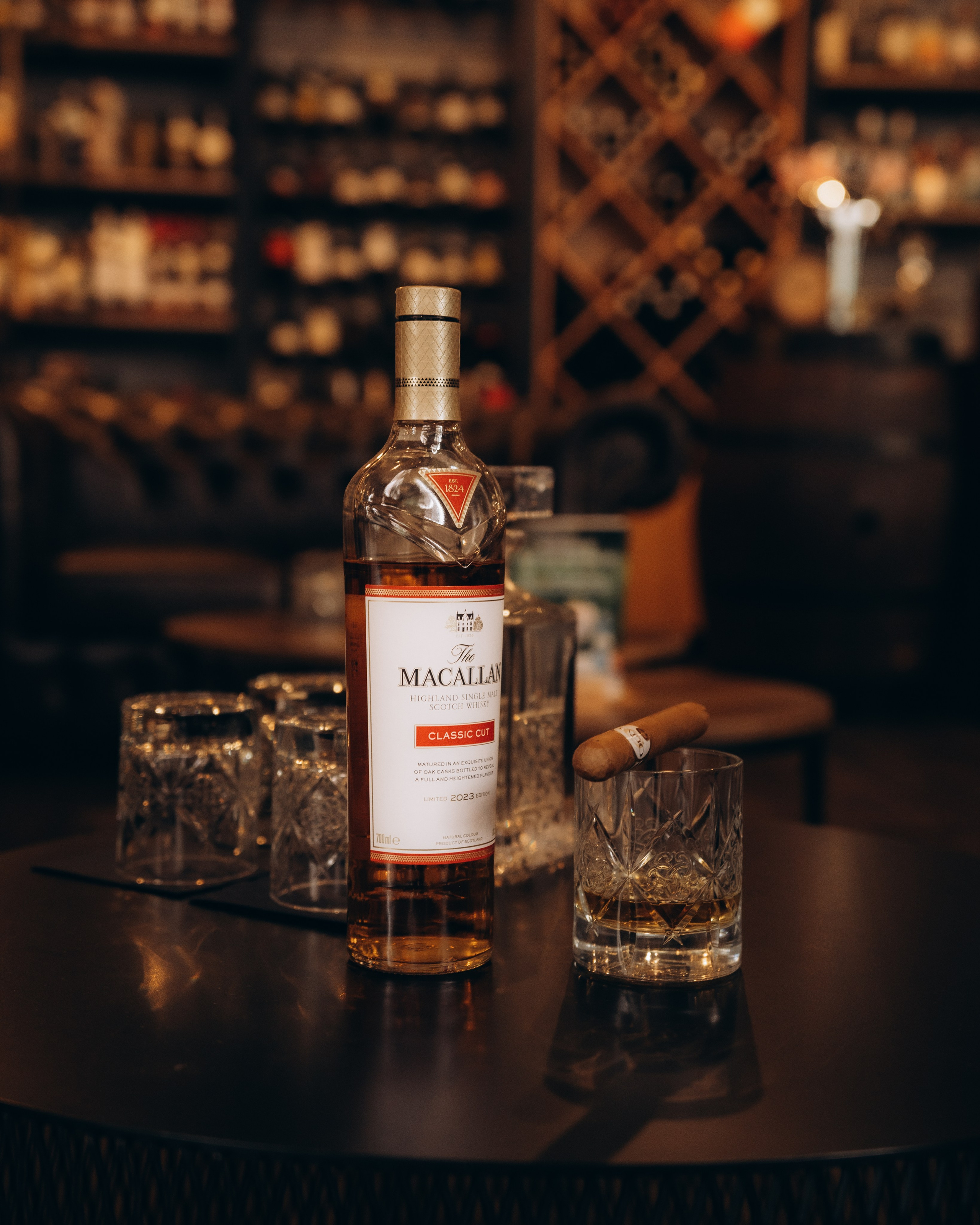 Commercial. Mike Avelli