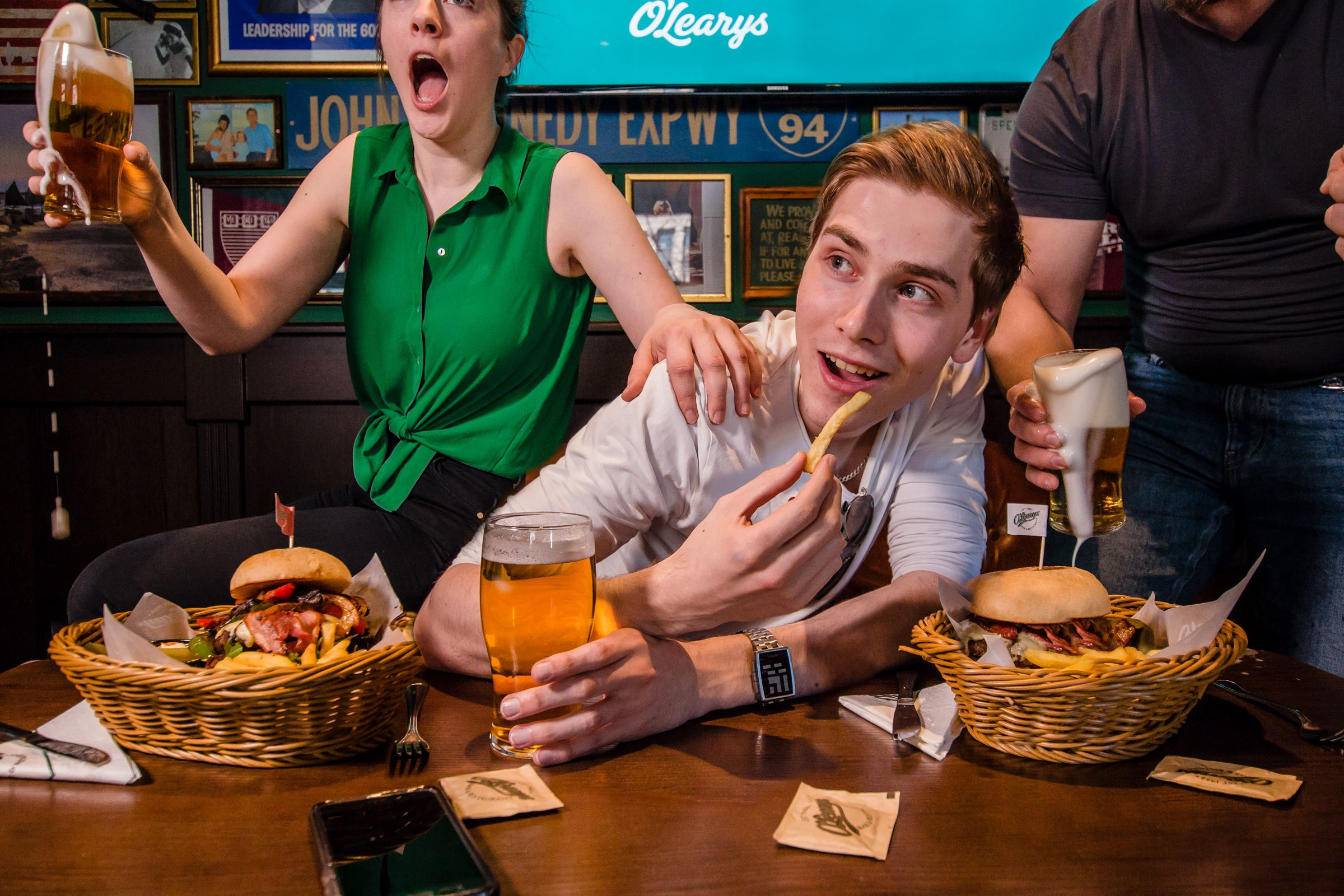 Bar & Restaurant O´Learys. Anna Z commercial photographer and graphic designer based in Turku