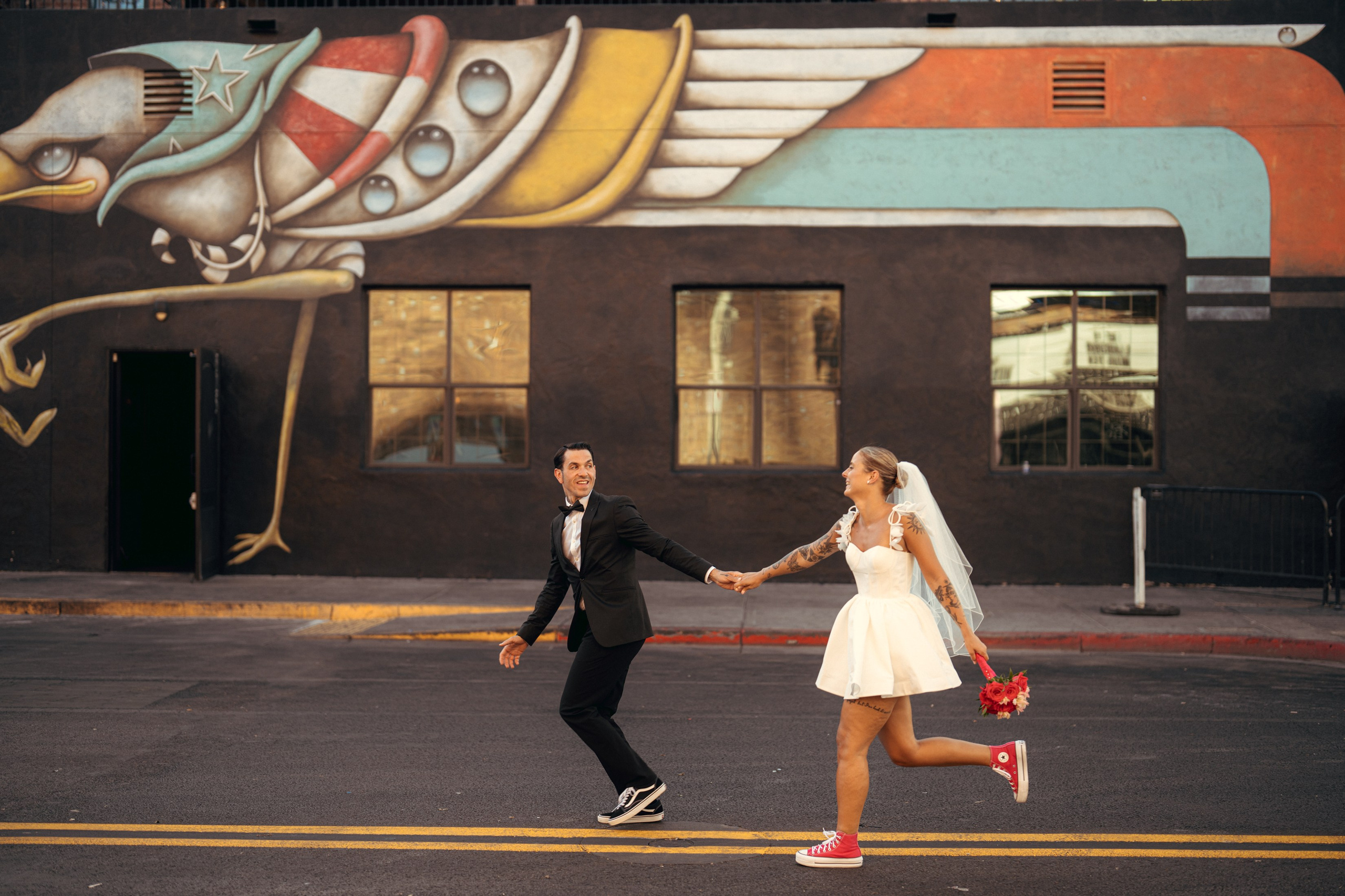 Klara&Marsel. Wedding & elopement photographer Viktoriya Kravtsov. Las Vegas