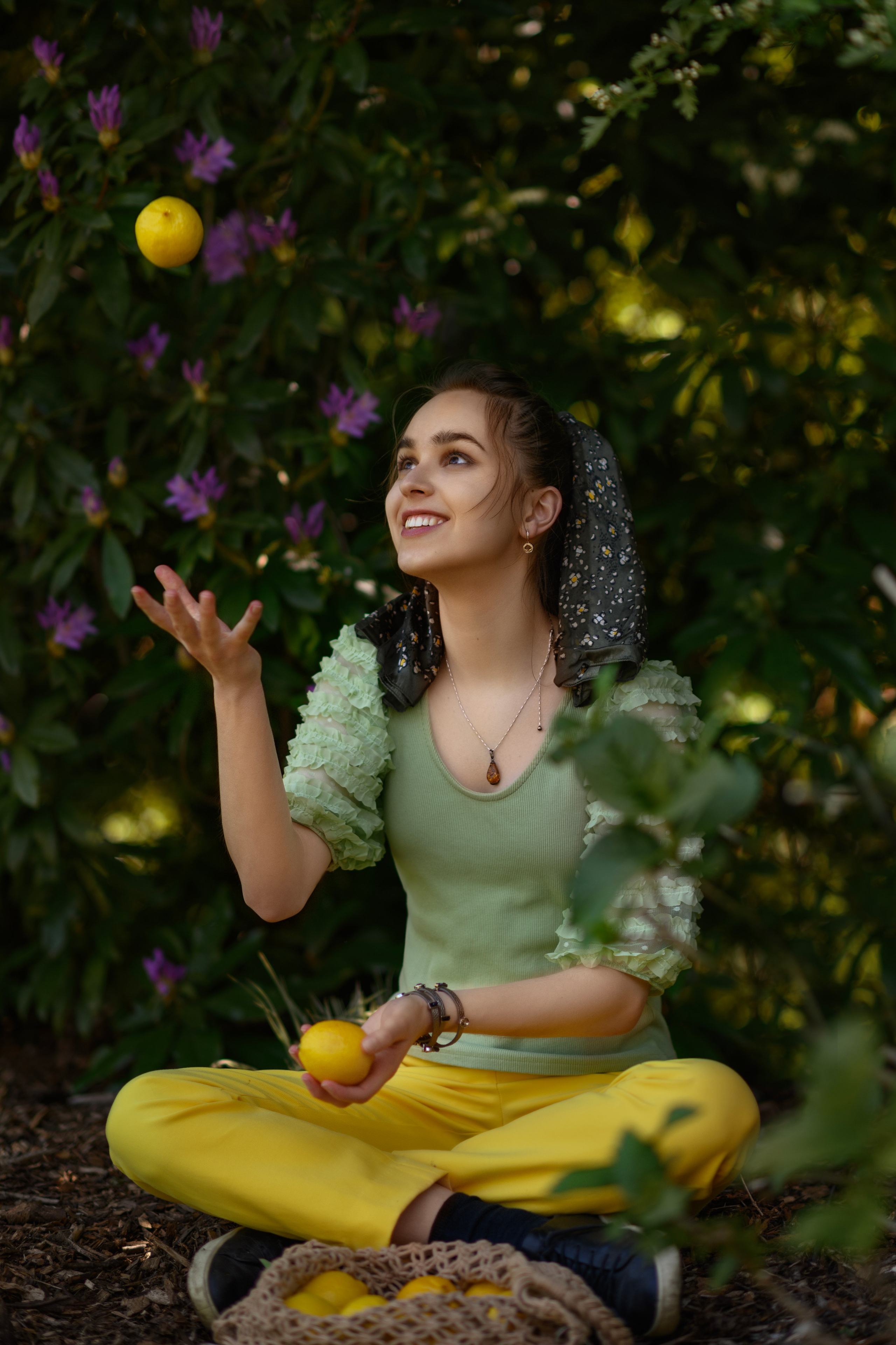 Spring time. Wedding & portrait photography in the Seattle Area. Helen Michelle photographer