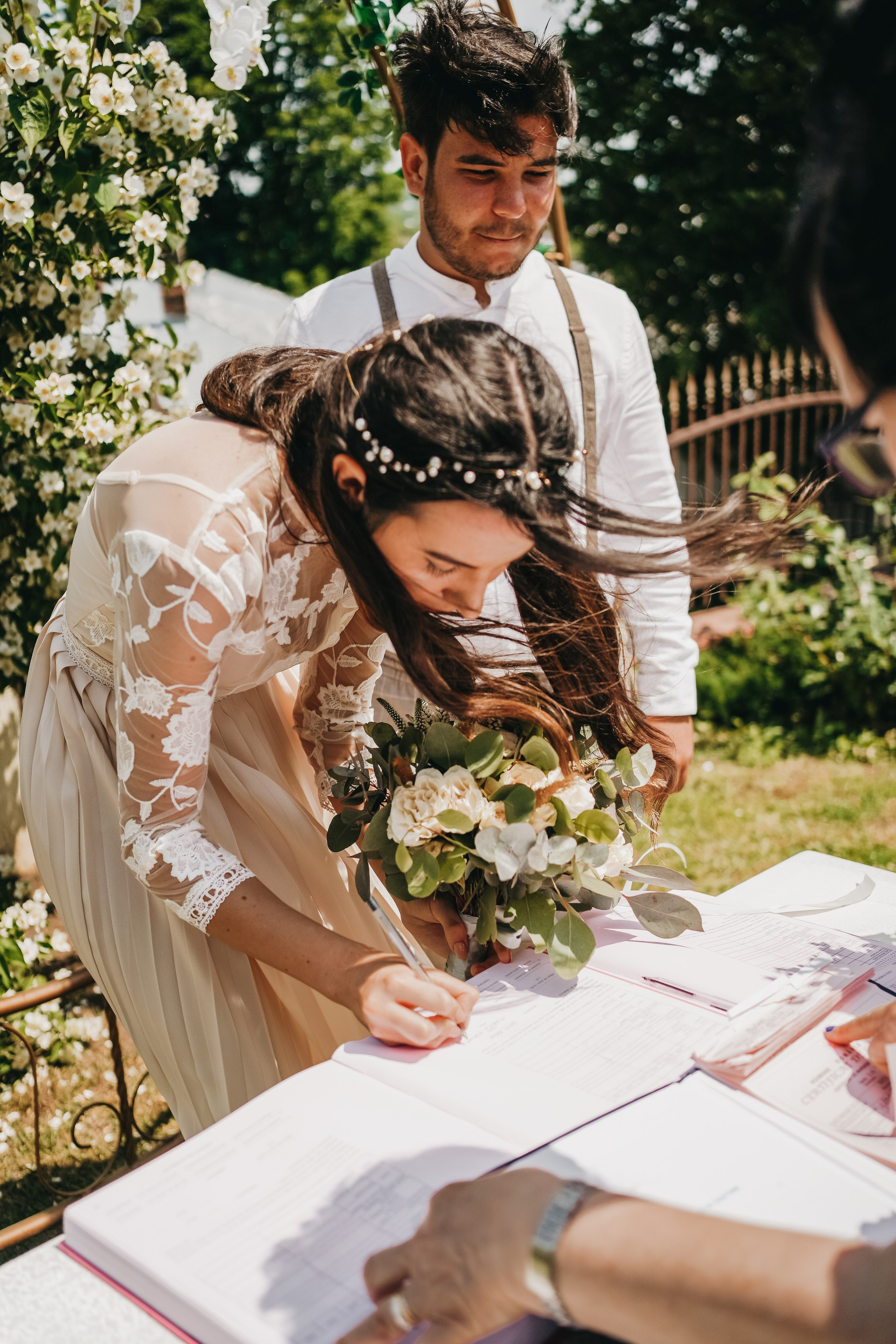 Fotograf stare civila Botosani. Fotograf Nunta Iasi - Hearts & Pictures