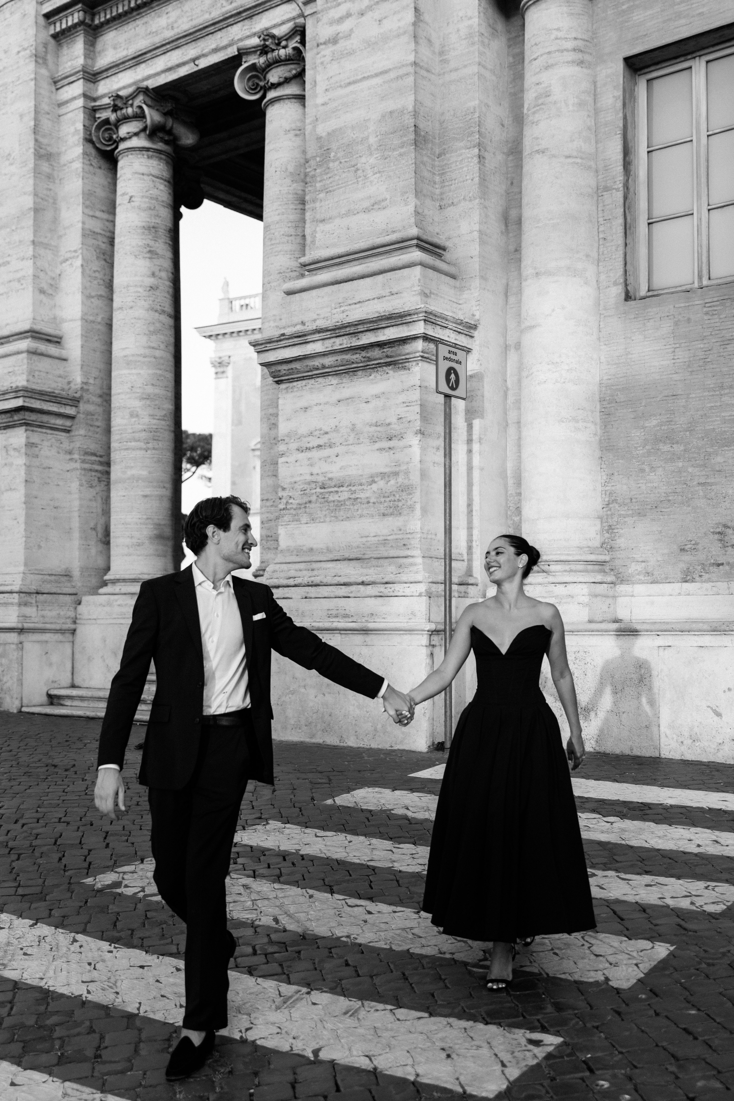 Wedding photographer Italy Rome, Tuscany, Lake Como, Sicily, Puglia. Wedding Photographer Rome Tuscany Como Sicily Puglia Amalfy Italy- Oksana Savenchuk
