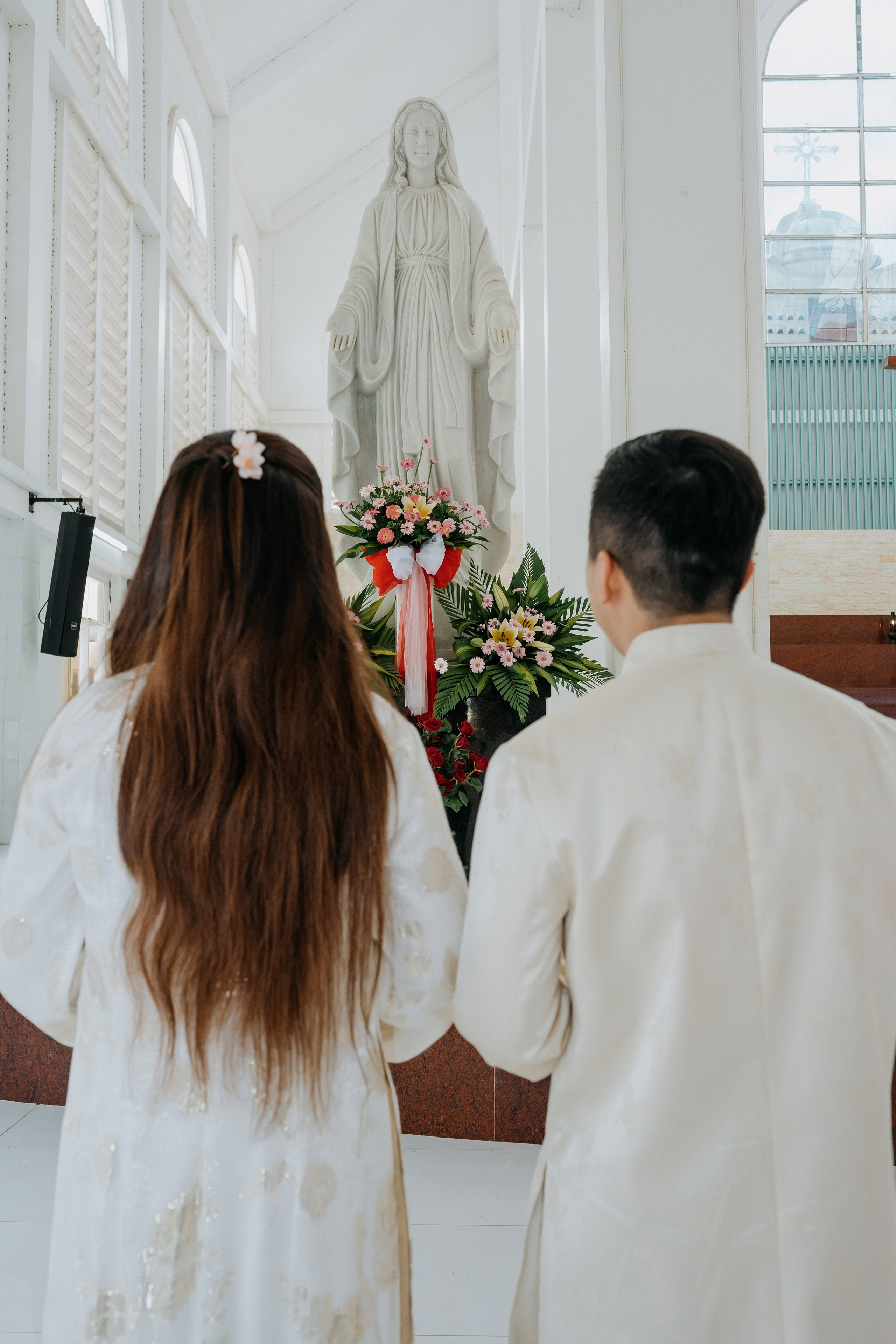 Church Wedding / TRANG & TUONG. Saigon Wedding Present | Art Beyond Moments