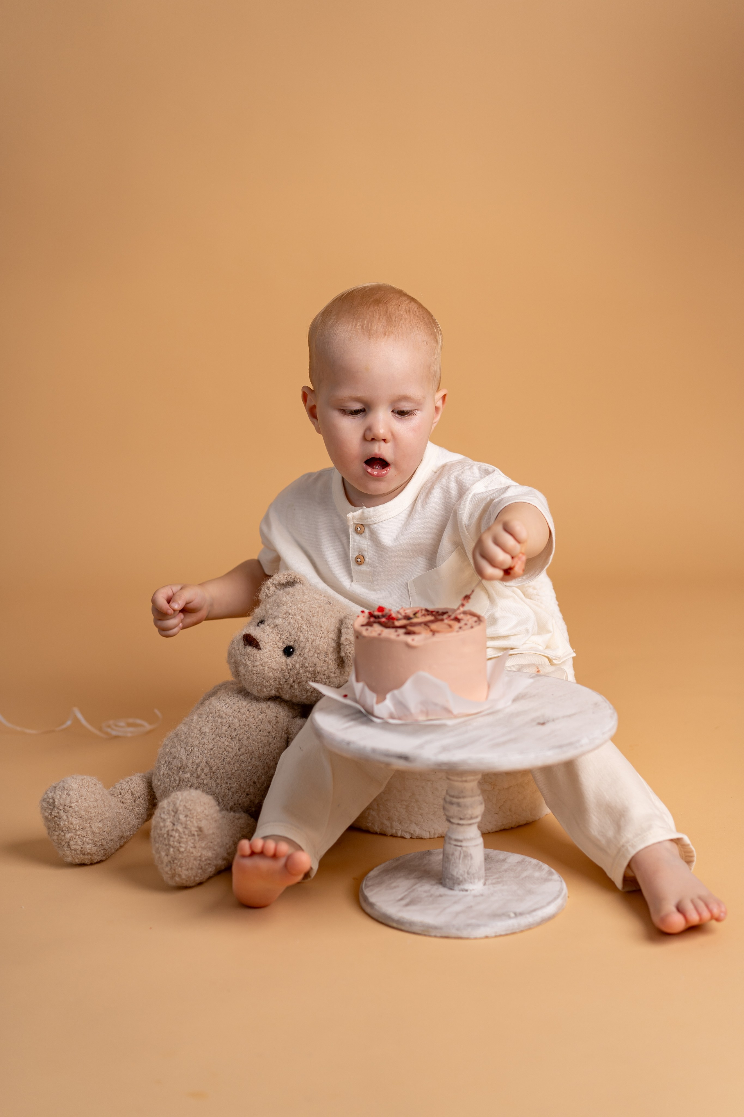 Cake Smash Fotoshooting Berlin – Der erste Geburtstag mit Stil