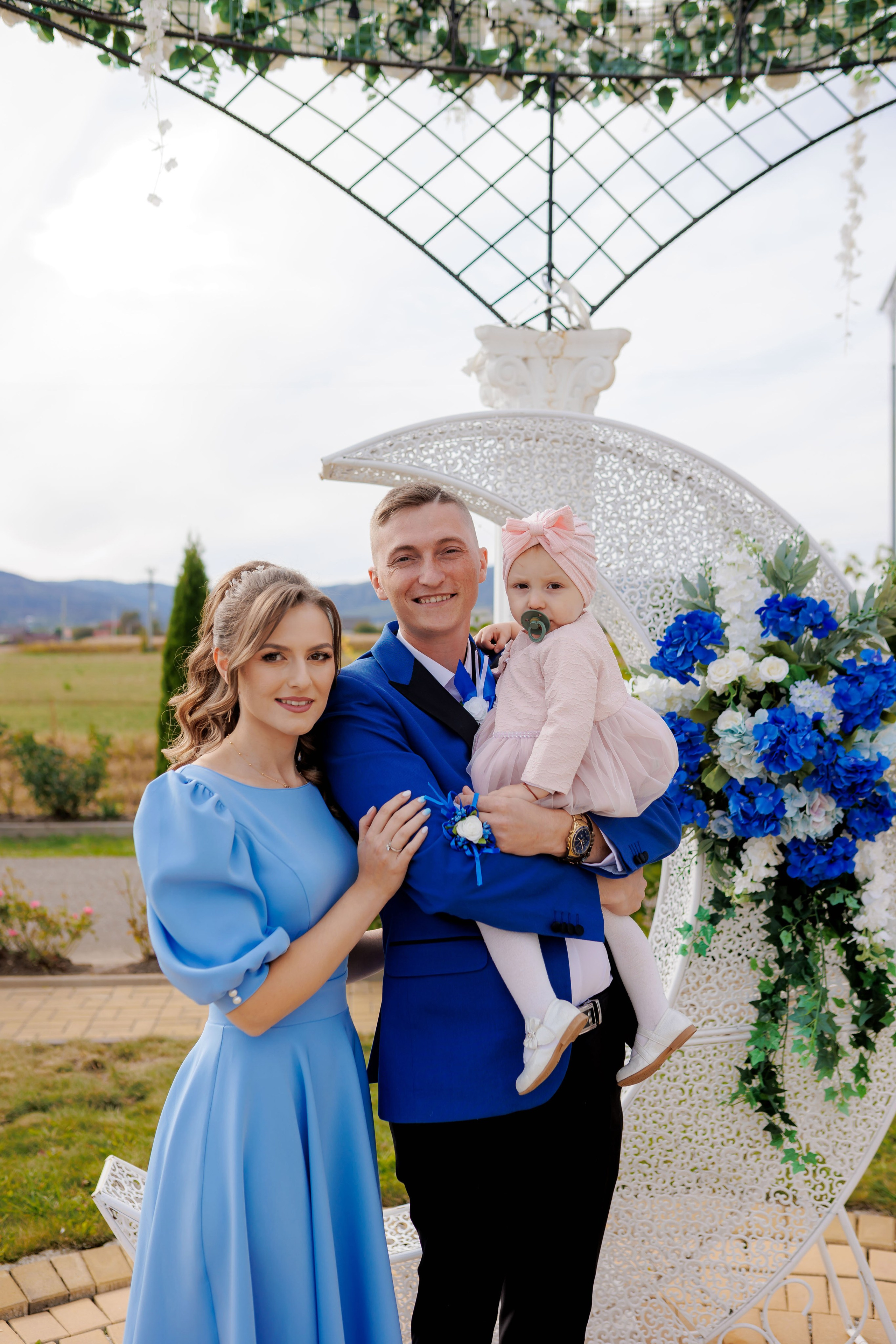 Loredana & Emilian – Ziua Nunții | Videografie - fotografie Botez Suceava, Iași, Botoșani. Servicii foto-video profesionale, pentru momente de neuitat