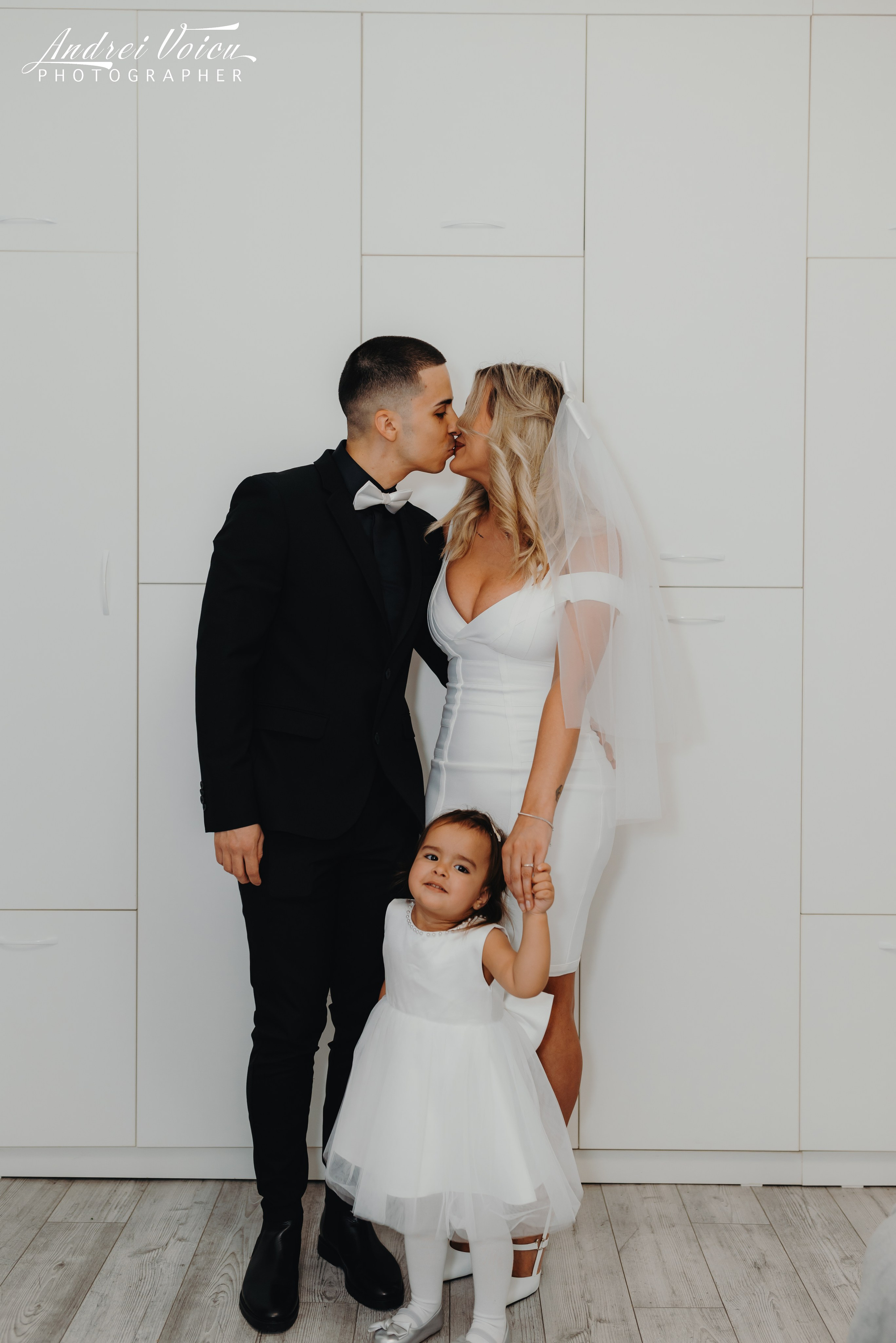 Fotografia de nuntă. Andrei Voicu Fotograf. Povești nescrise, surprinse atent