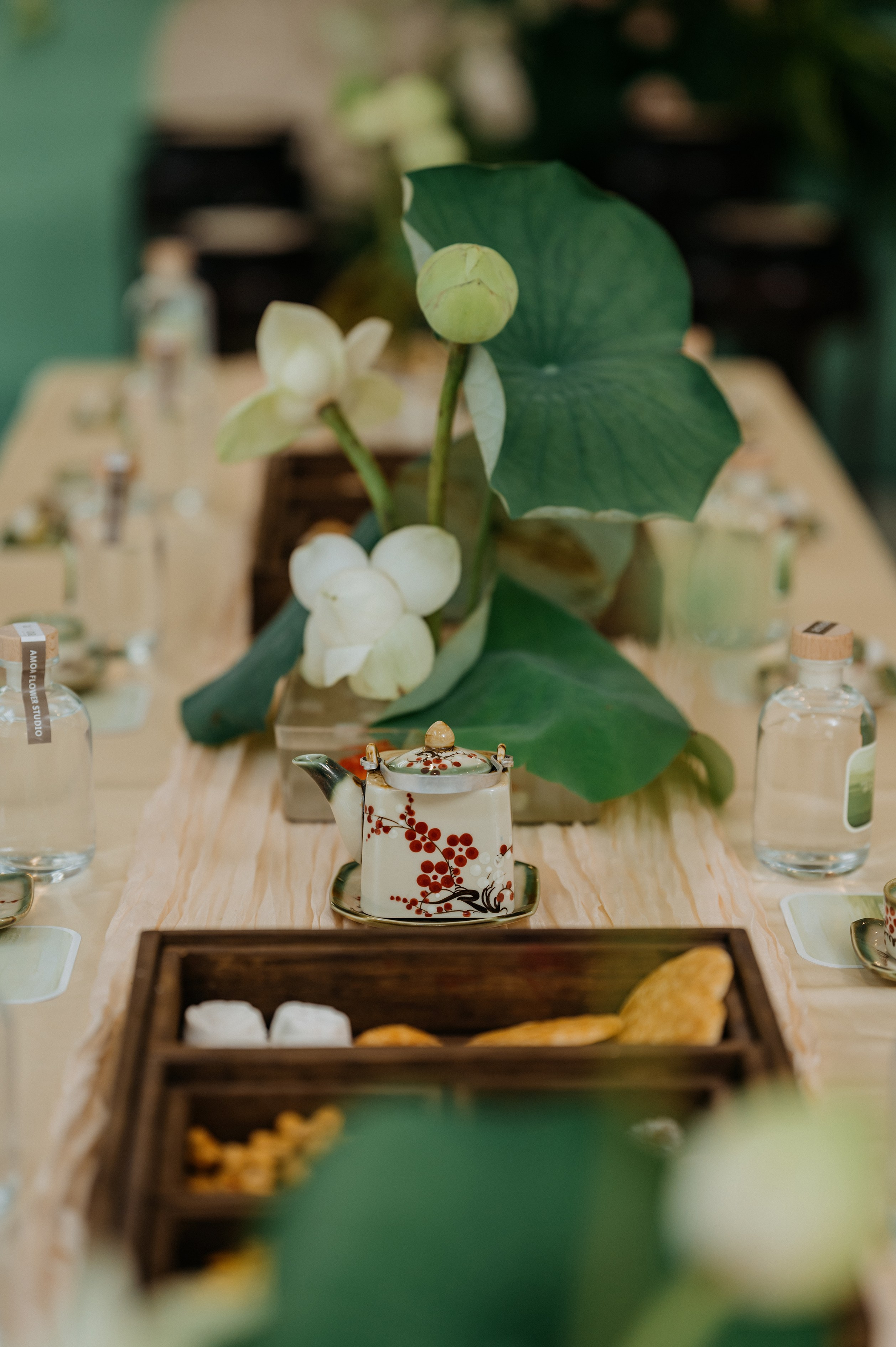TRINH & MINH / Engagement 11.10.2024. Nhiếp ảnh gia đám cưới hàng đầu tại Thành Phố Hồ Chí Minh