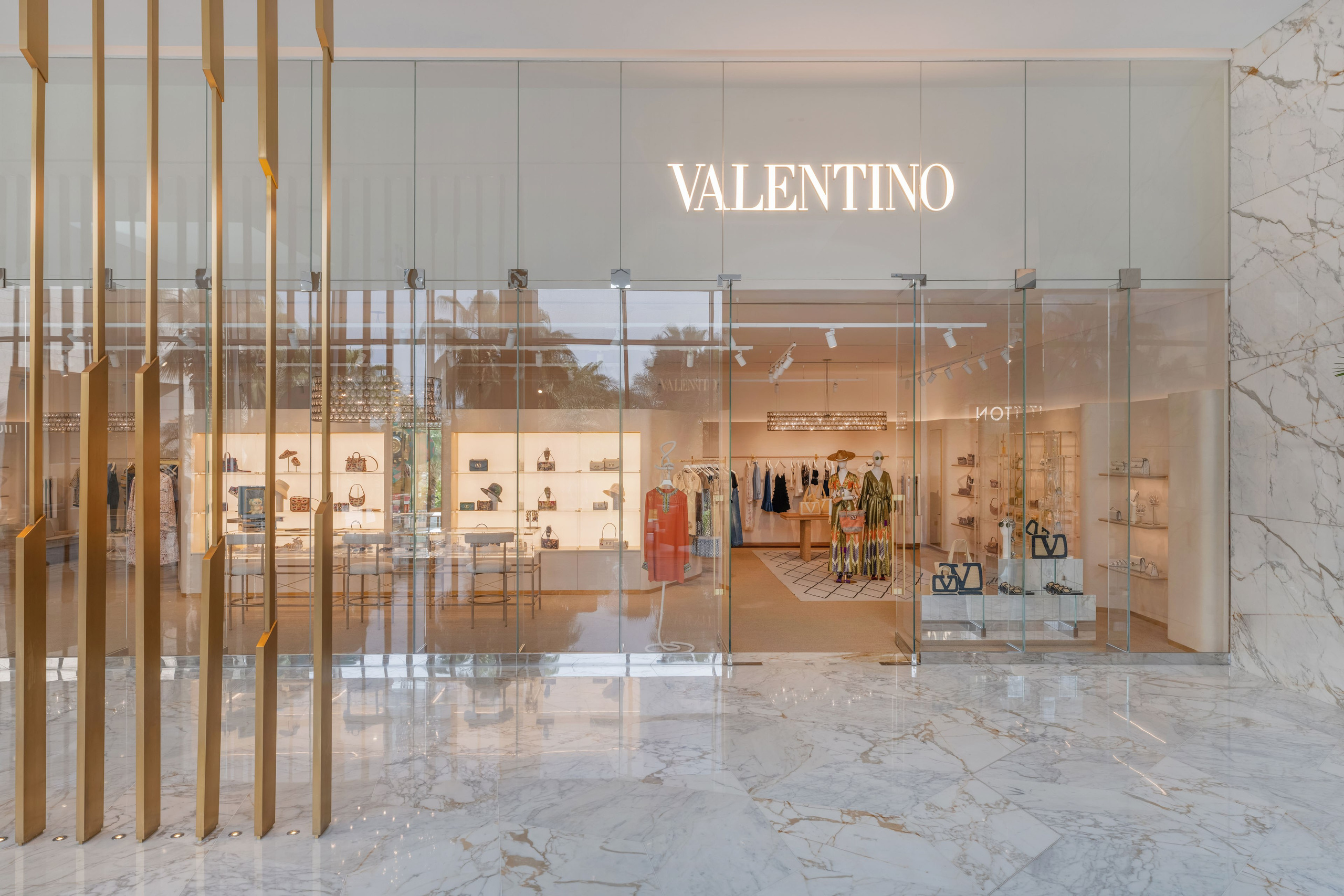 Interior & Architectural & Real Estate Photography in Dubai. Vitalii Honiukov | Photography production based in Dubai, UAE