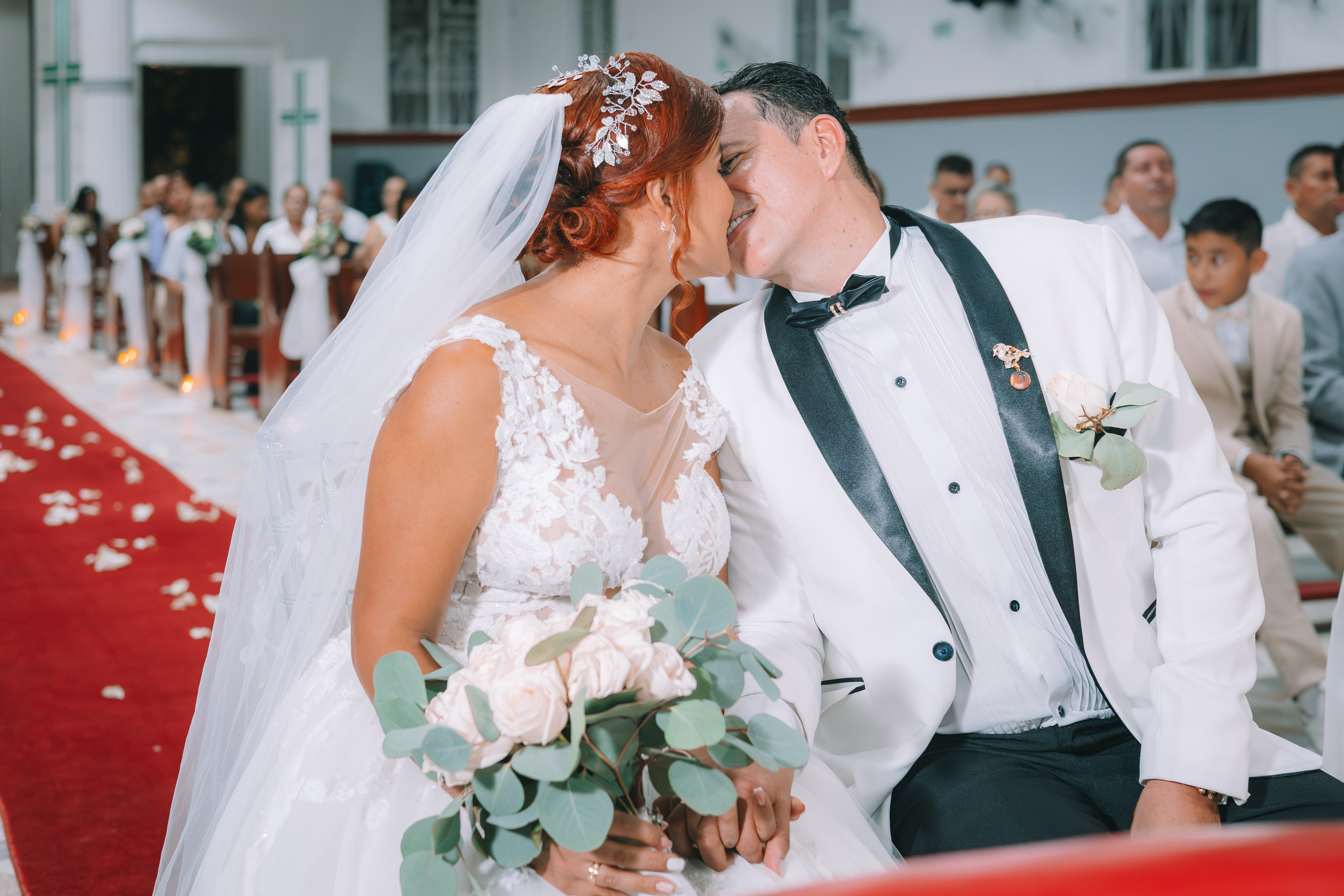 BODAS. Milena Maro Fotografía: estudio profesional en Acacías, Meta. Retrato familiar, infantil, maternas, eventos y empresas