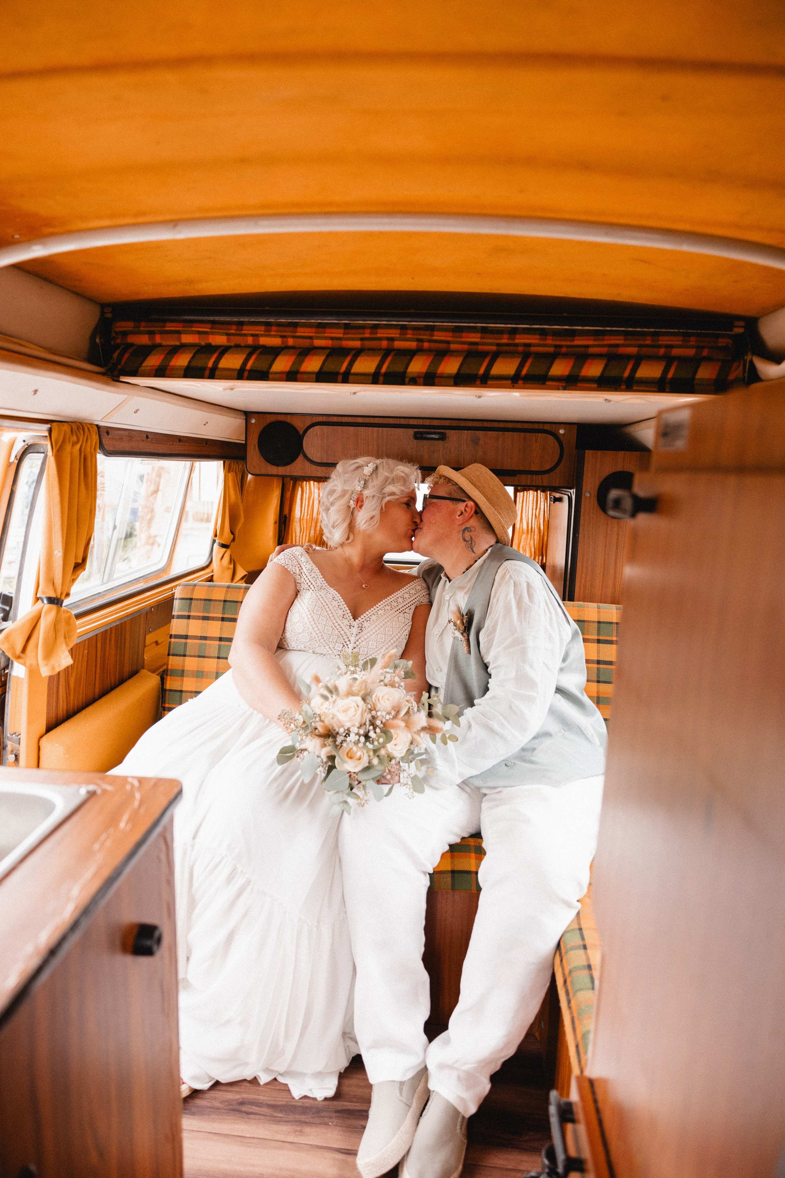 Cathi & Ela | Schloß Borbeck. Hochzeitsfotografie |Hochzeitsfotograf Bochum | Hochzeitsfotograf Dortmund | Hochzeitsfotograf Essen | Hochzeitsfotograf Ruhrgebiet