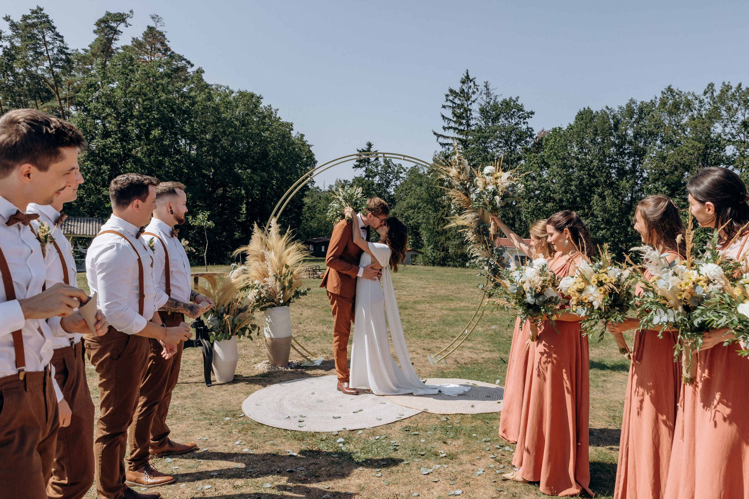 Wedding moments from Maly Oslov