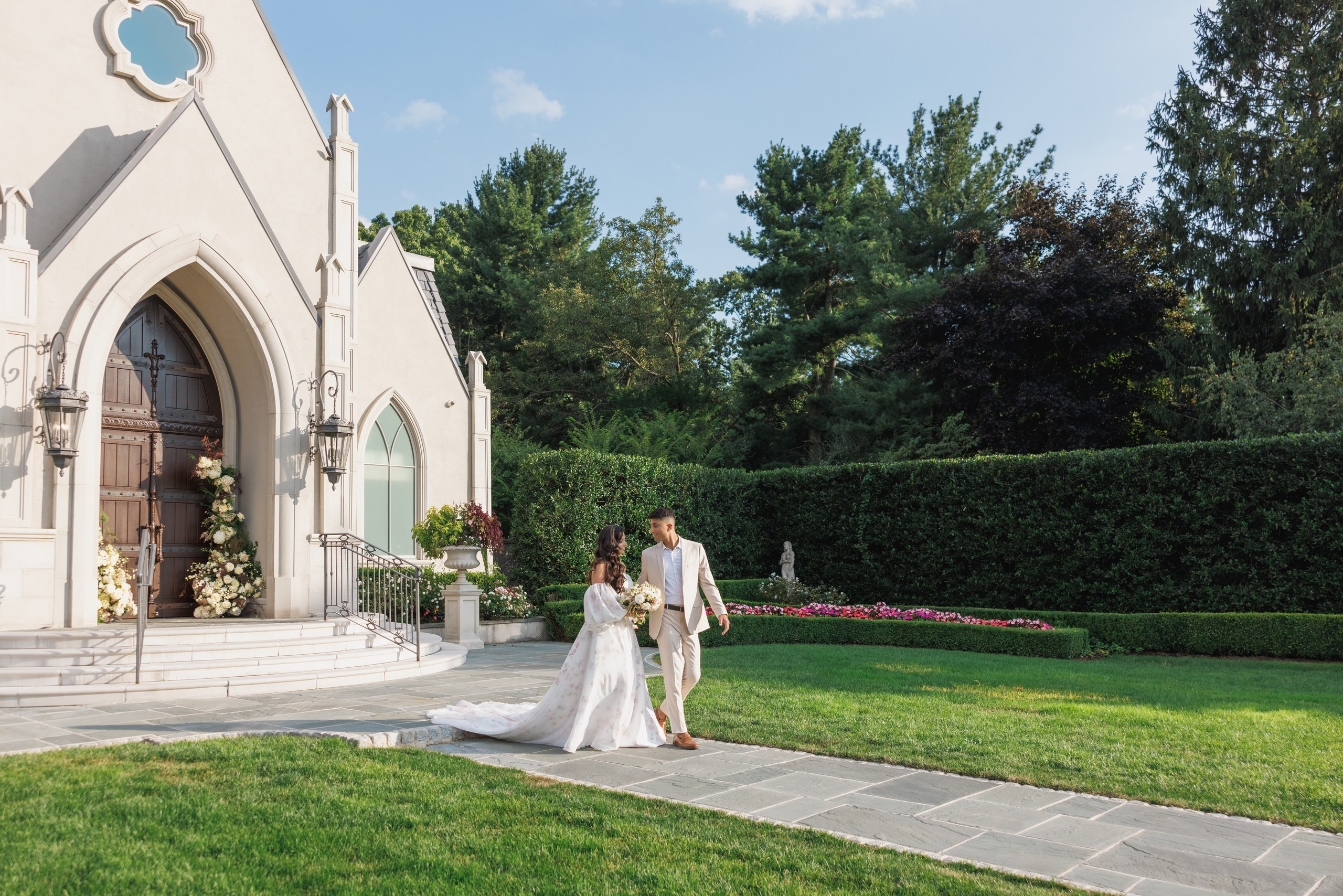Park Chateau. Luxury Wedding Photography and Cinematography