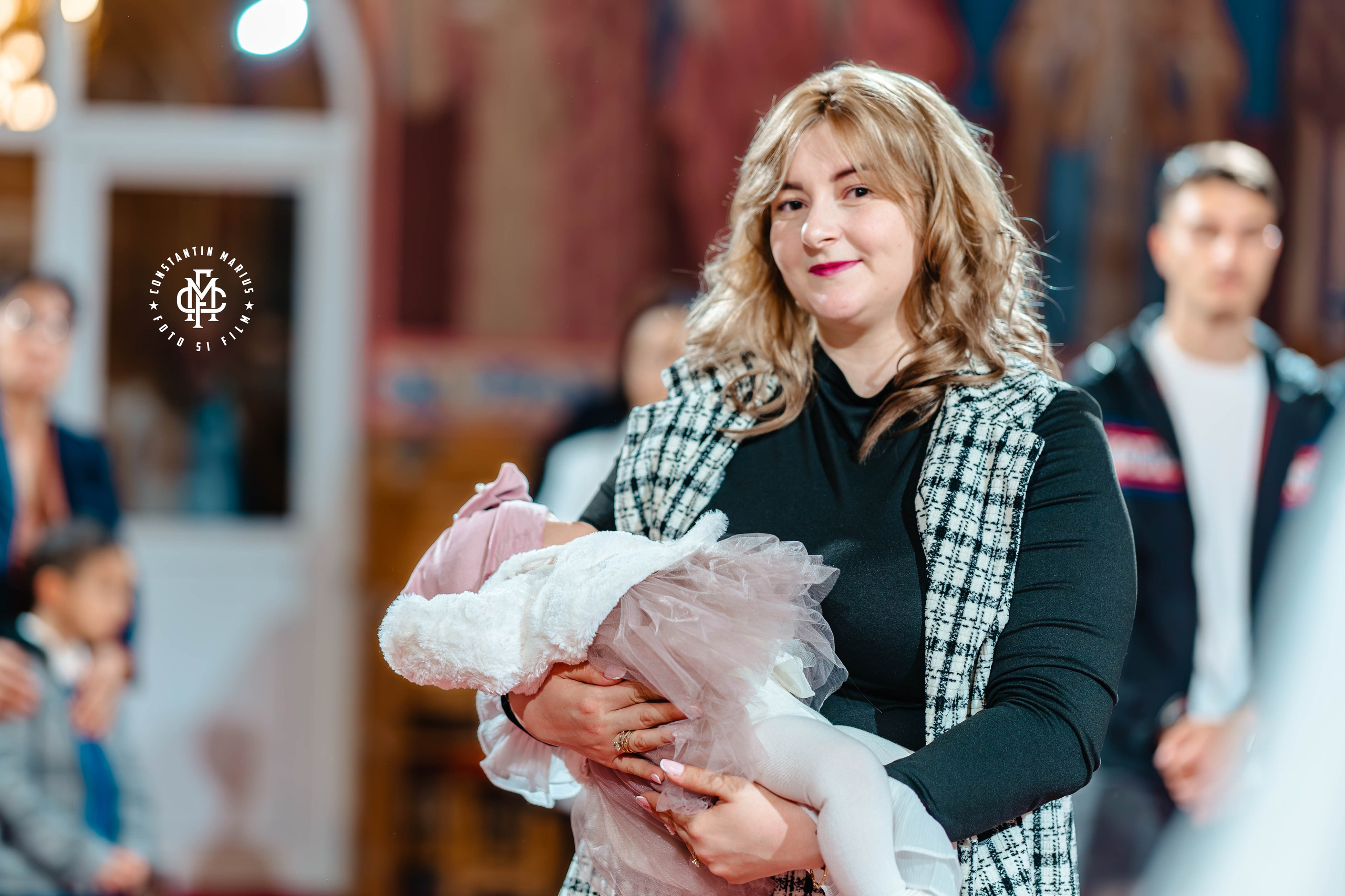 BAPTISM PHOTOGRAPHY. DESPRE NOI