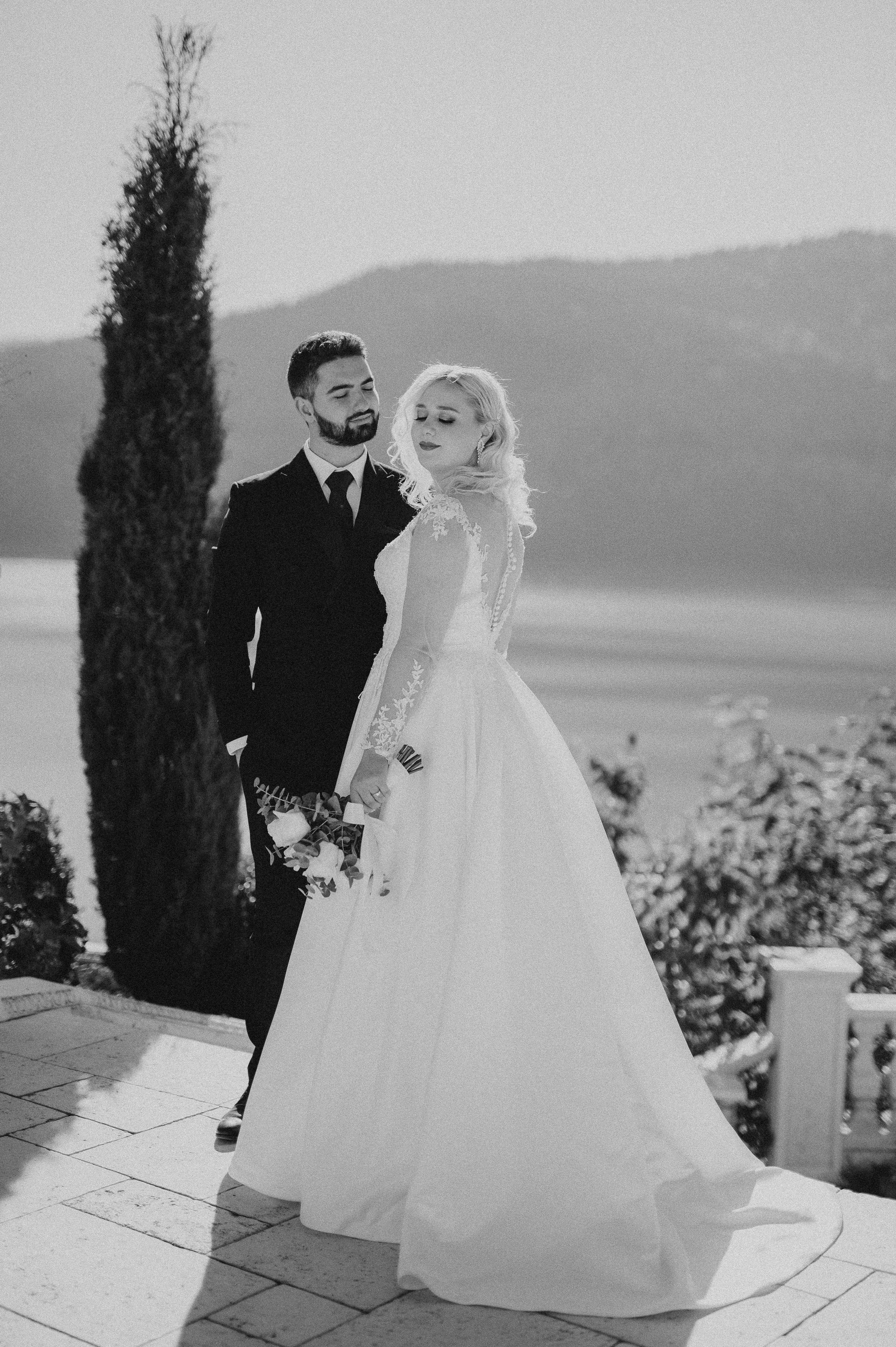 Livia + Dani | Grădinile Romane. FotoVizion Iași