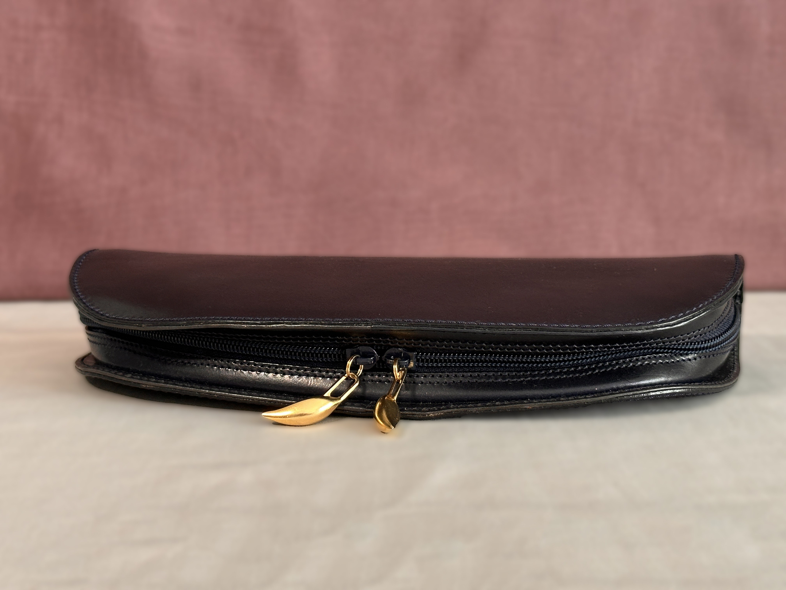 Bag12. Современнные и актикварные украшения в Барселоне, Москве и Санкт-Петербурге